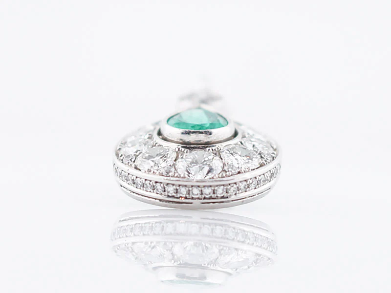 ***RTV***Modern 1.65 Pear Cut Emerald & 1.50 Pear Cut Diamonds in 18k White Gold - Image 3