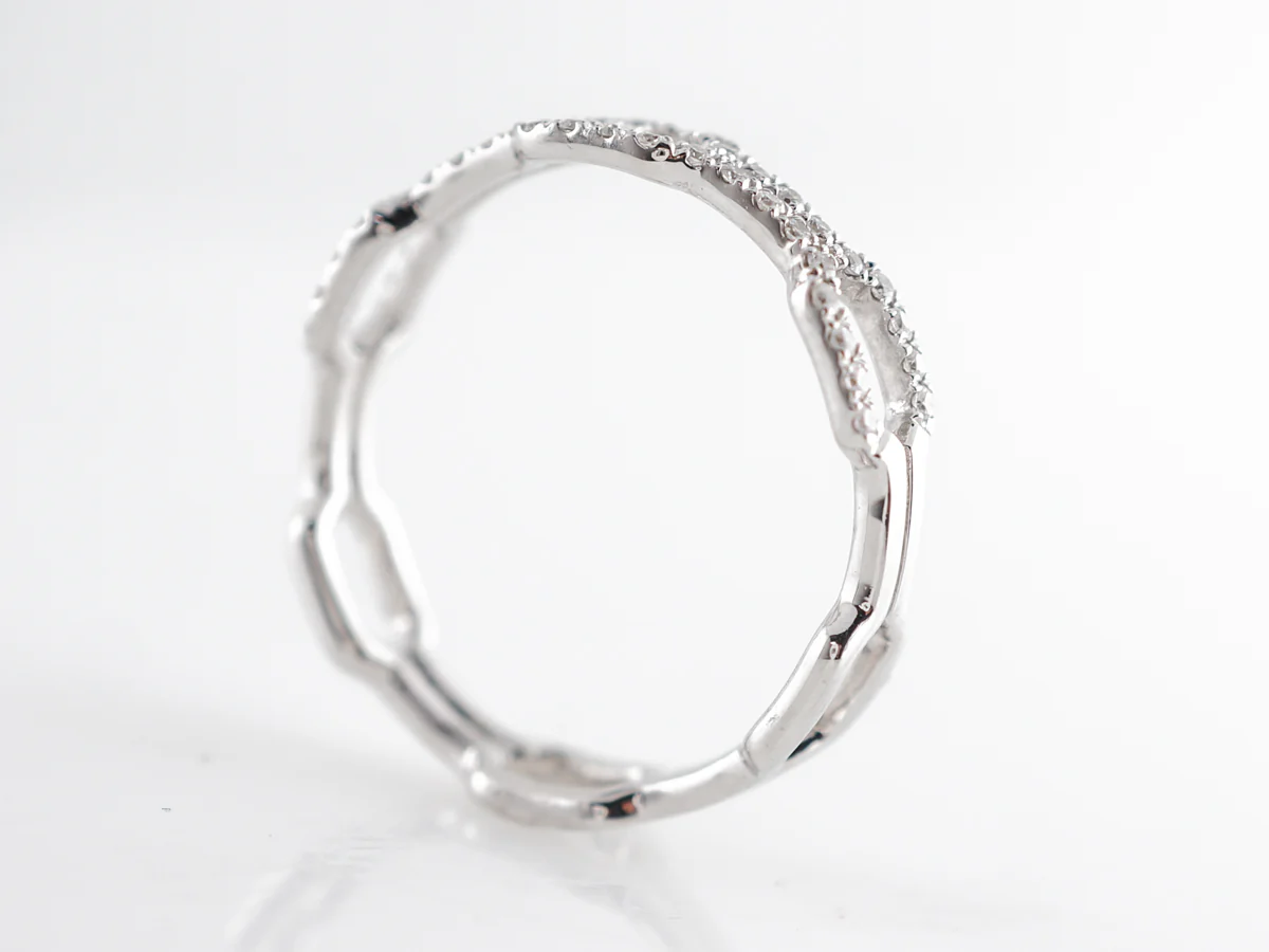 Modern .18 Diamond Wedding Band in 18k White Gold - Image 5
