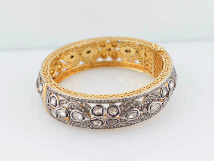 Antique Style 12.42 cttw Wide Rose Cut Diamond Bangle Cuff Bracelet in 14kt Yellow Gold and Sterling Silver - Image 6