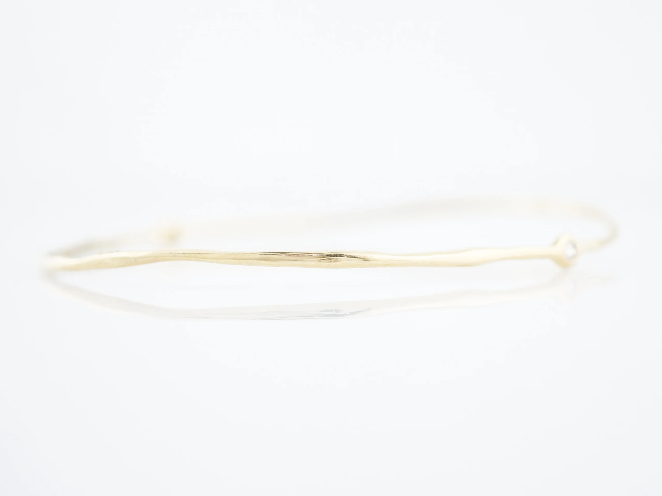 Modern Bracelet .10 Round Brilliant Cut Diamonds in 18k Yellow Gold - Image 3