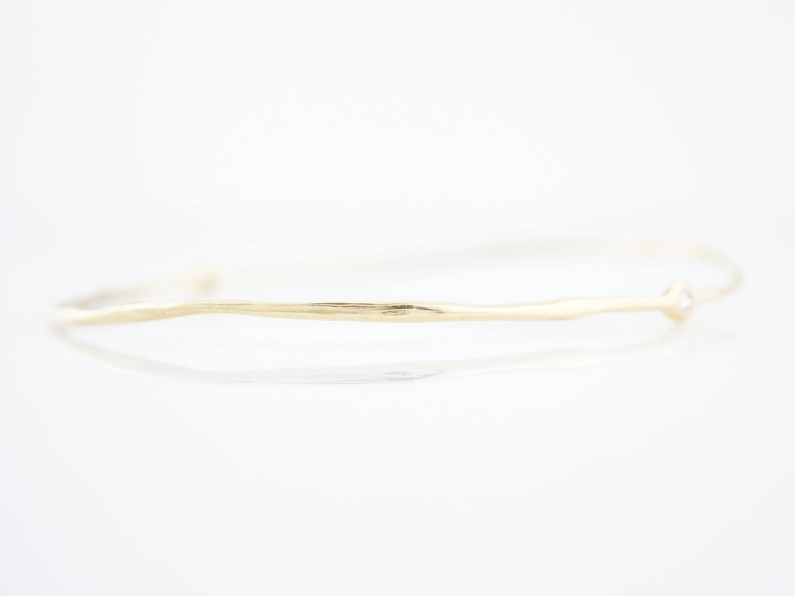 Modern Bracelet .10 Round Brilliant Cut Diamonds in 18k Yellow Gold - Image 2