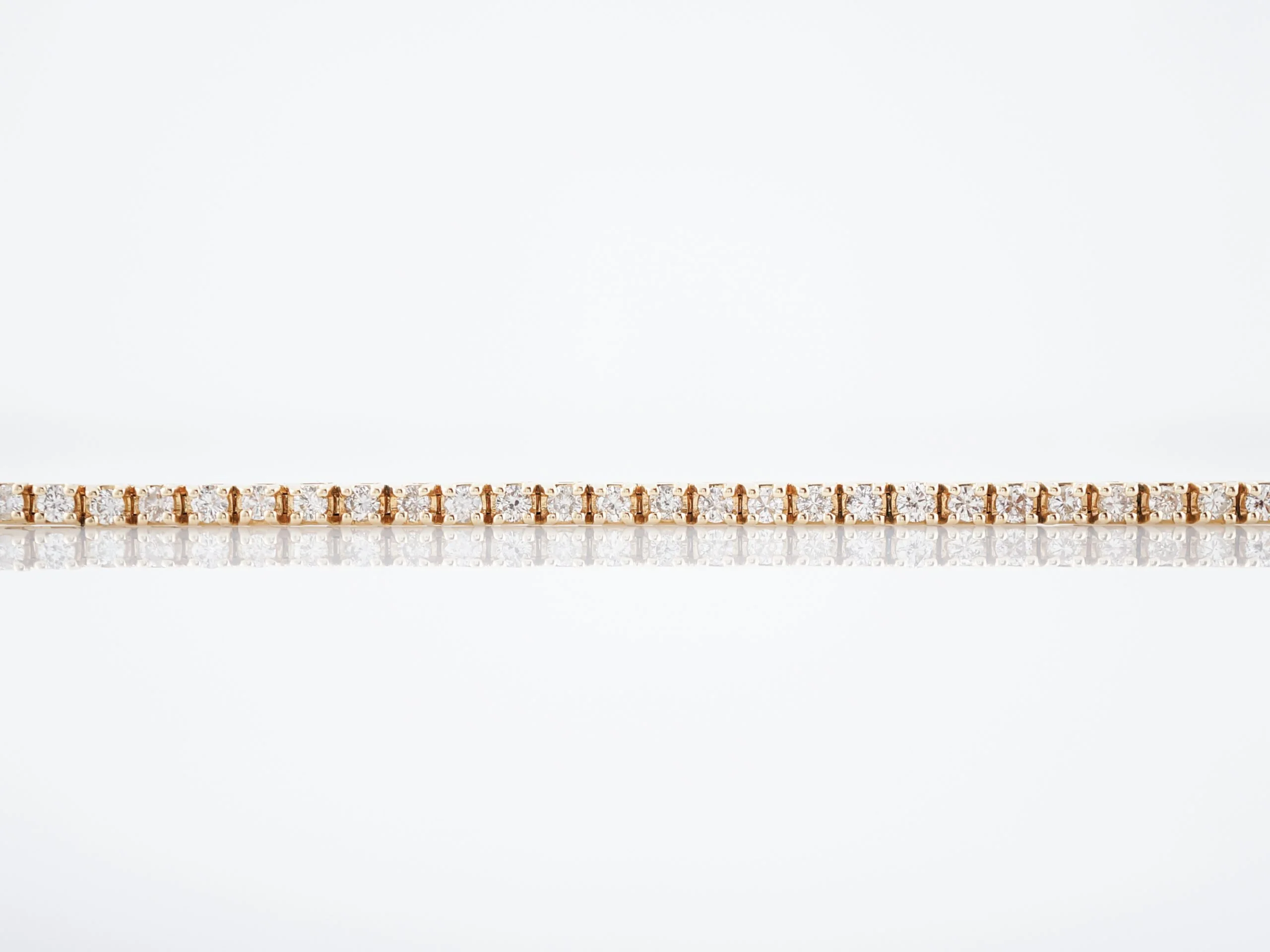 Modern Bracelet 3.30 Round Brilliant Cut Diamonds in 14k Yellow Gold