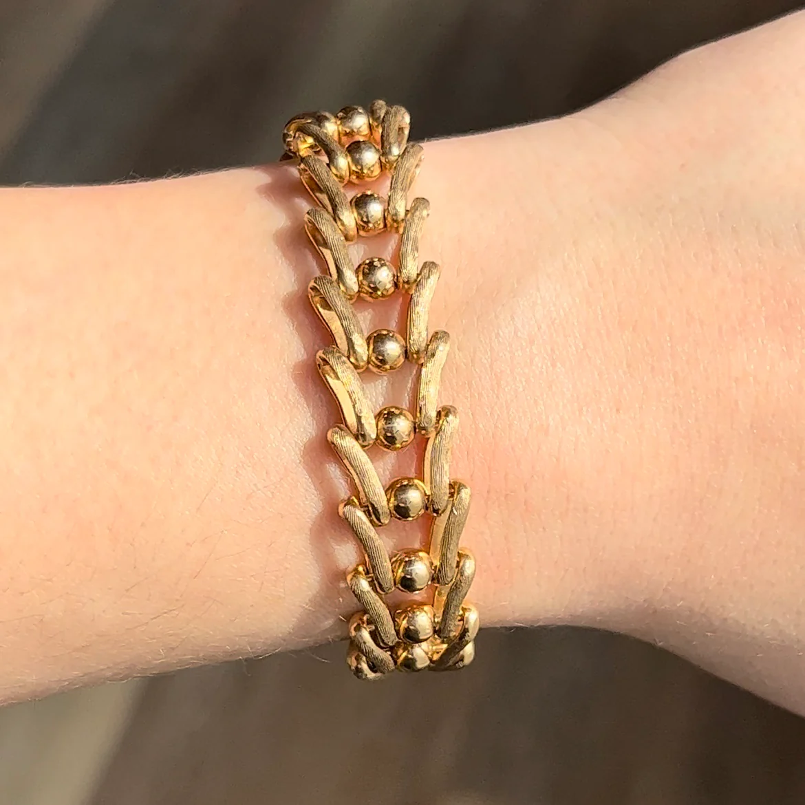 Modern Bracelet in 14k Yellow Gold - Image 4