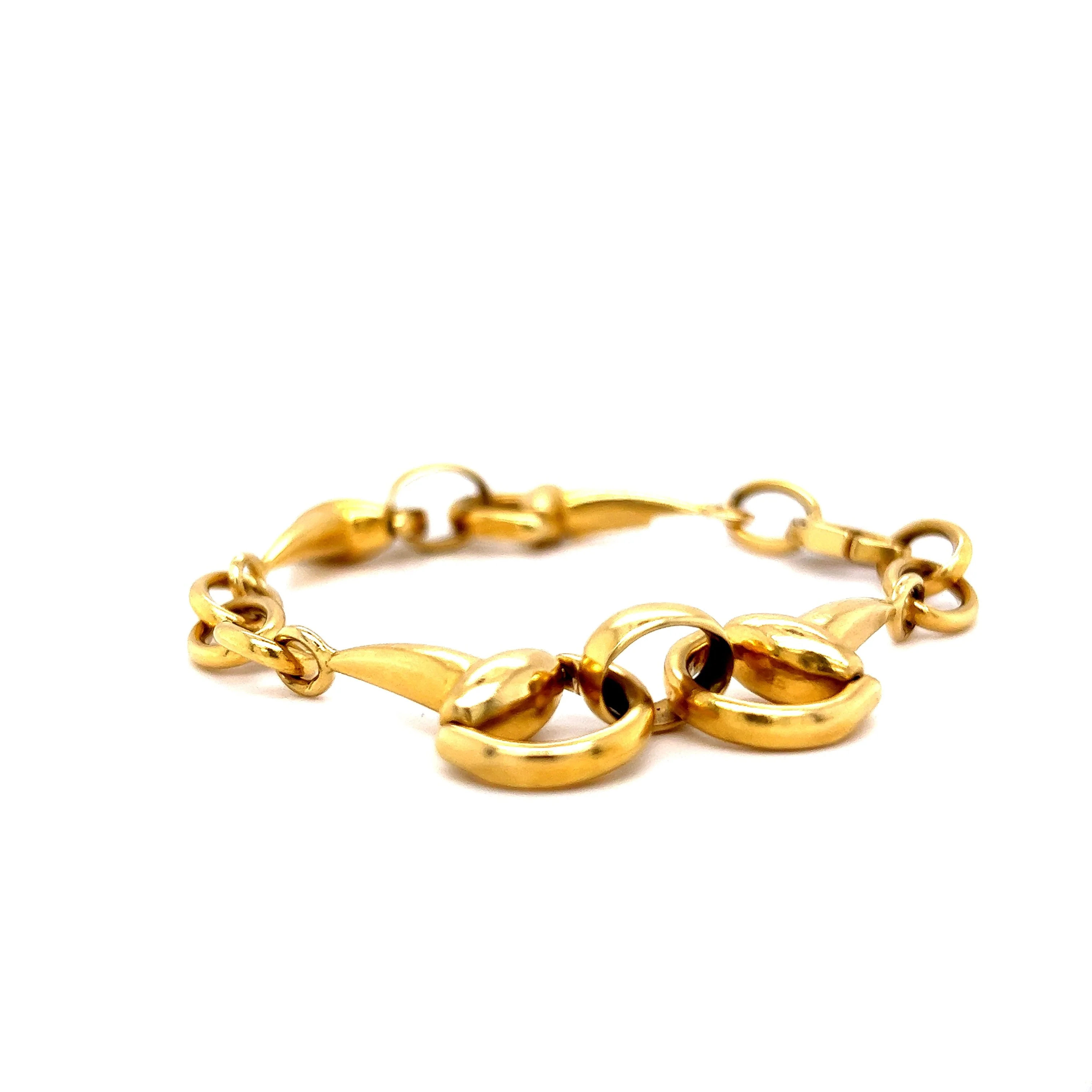Modern Bridle Link Bracelet in 18k Yellow Gold - Image 4
