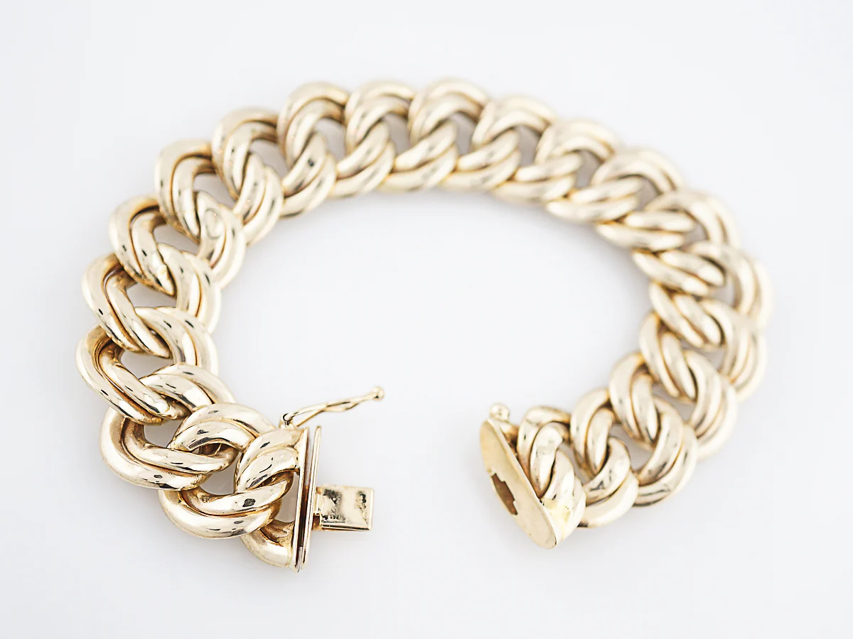 Modern Chain Bracelet in 14K Yellow Gold - Image 2