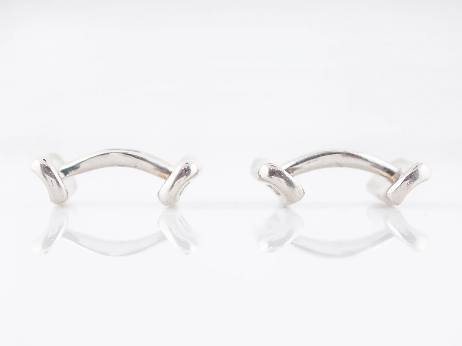 Modern Cufflinks Tiffany & Co. in Sterling Silver - Image 3