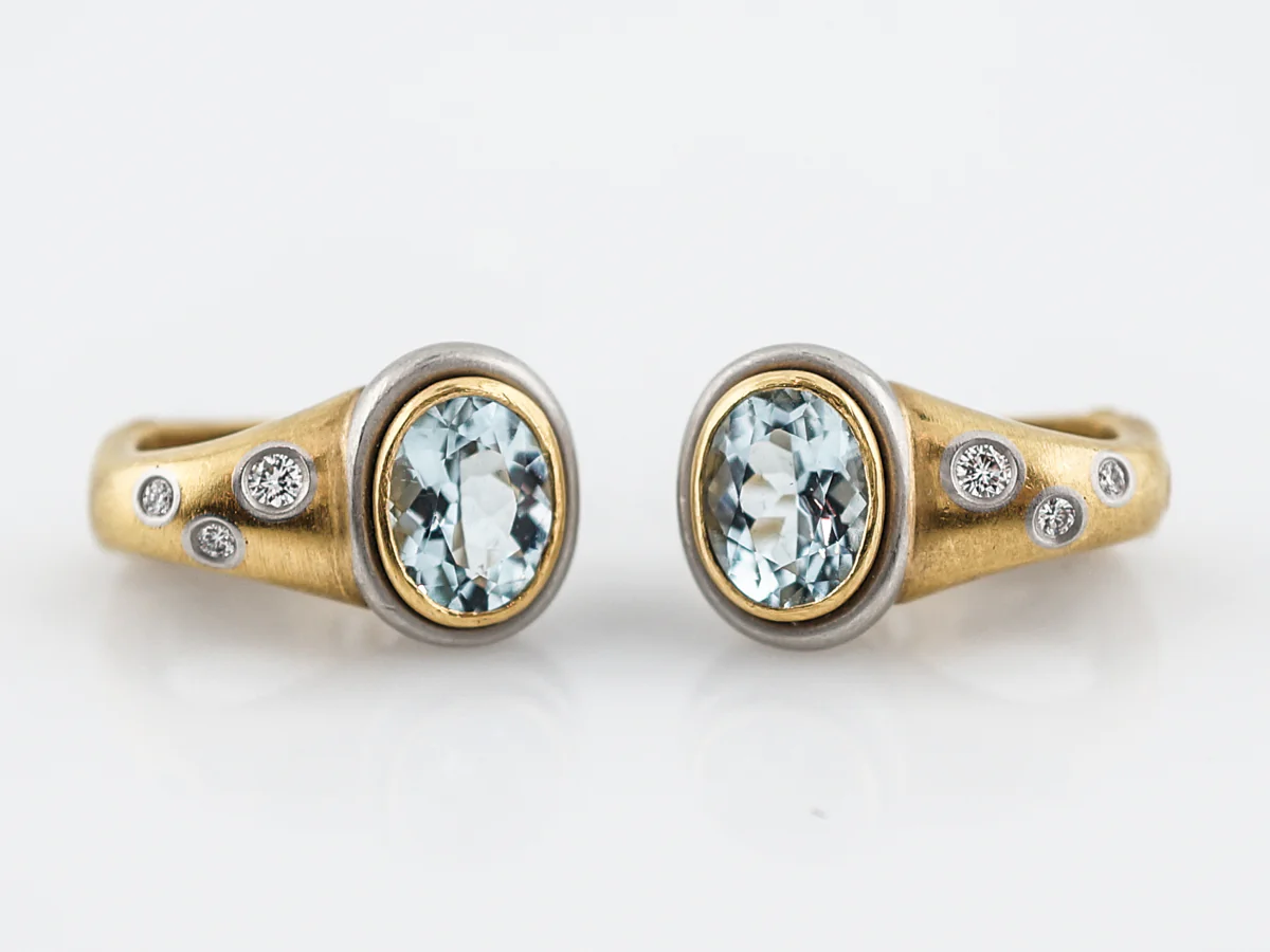 Modern Earrings 1.38 Oval Cut Aquamarine & Diamonds in 18k Yellow Gold & Platinum - Image 6
