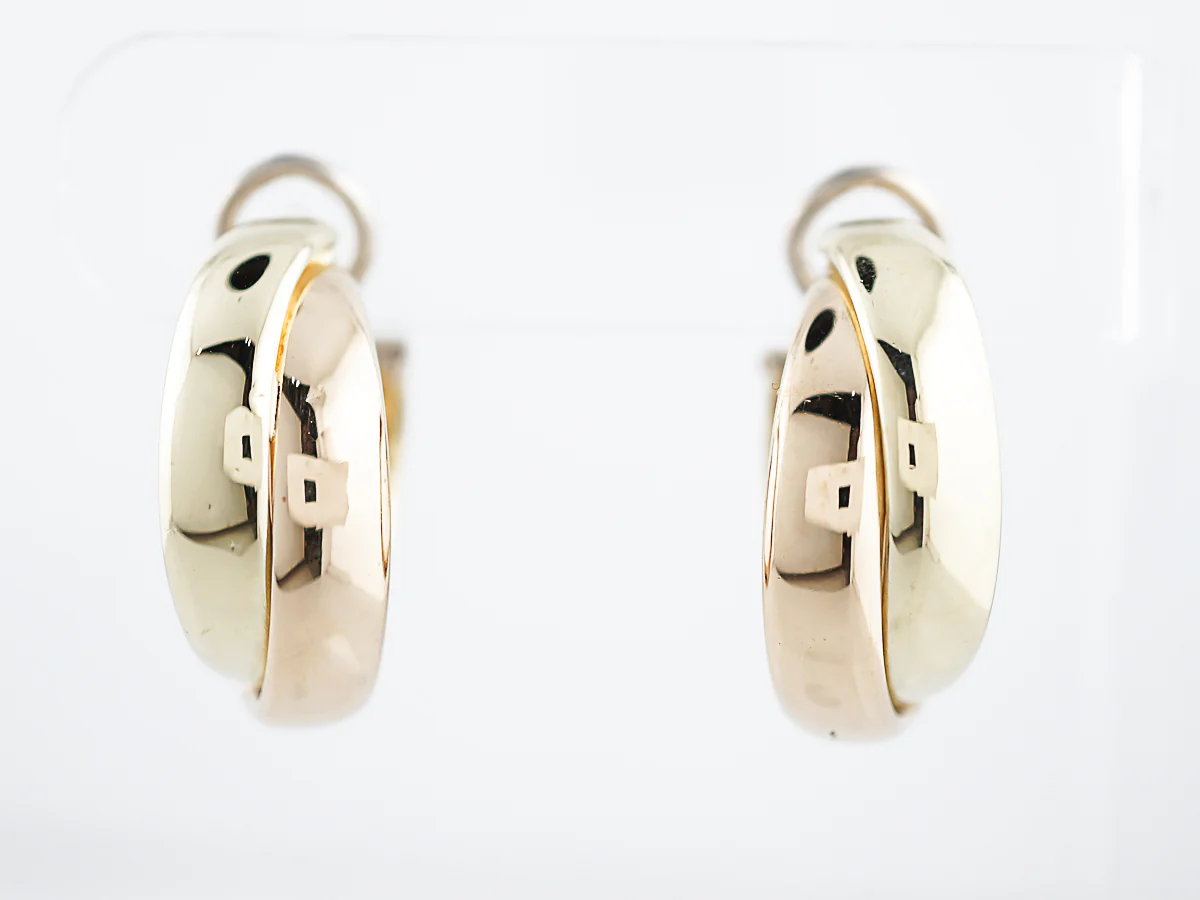 Modern Earrings in 18K Yellow Gold - Image 2