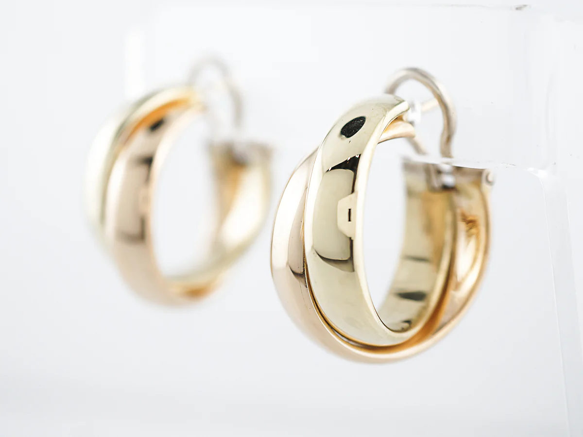 Modern Earrings in 18K Yellow Gold - Image 3