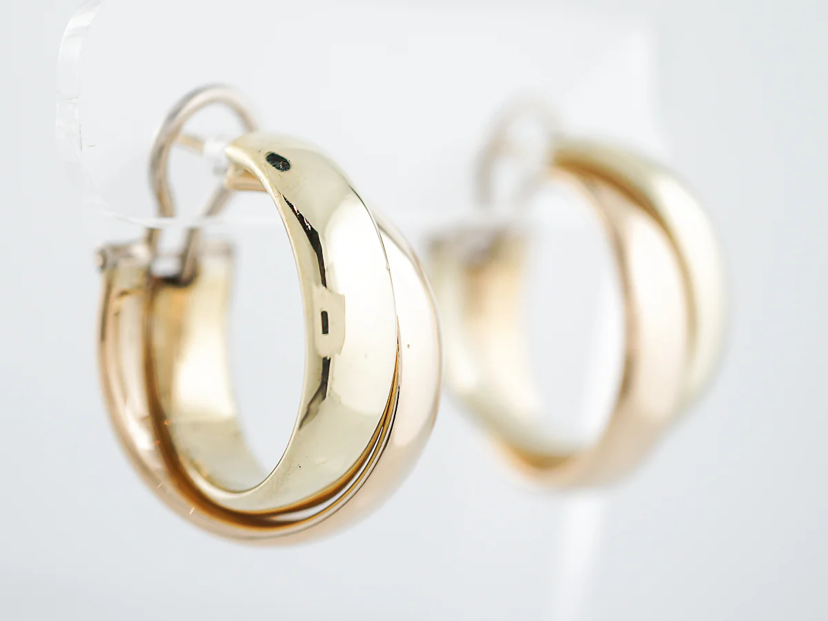 Modern Earrings in 18K Yellow Gold - Image 4