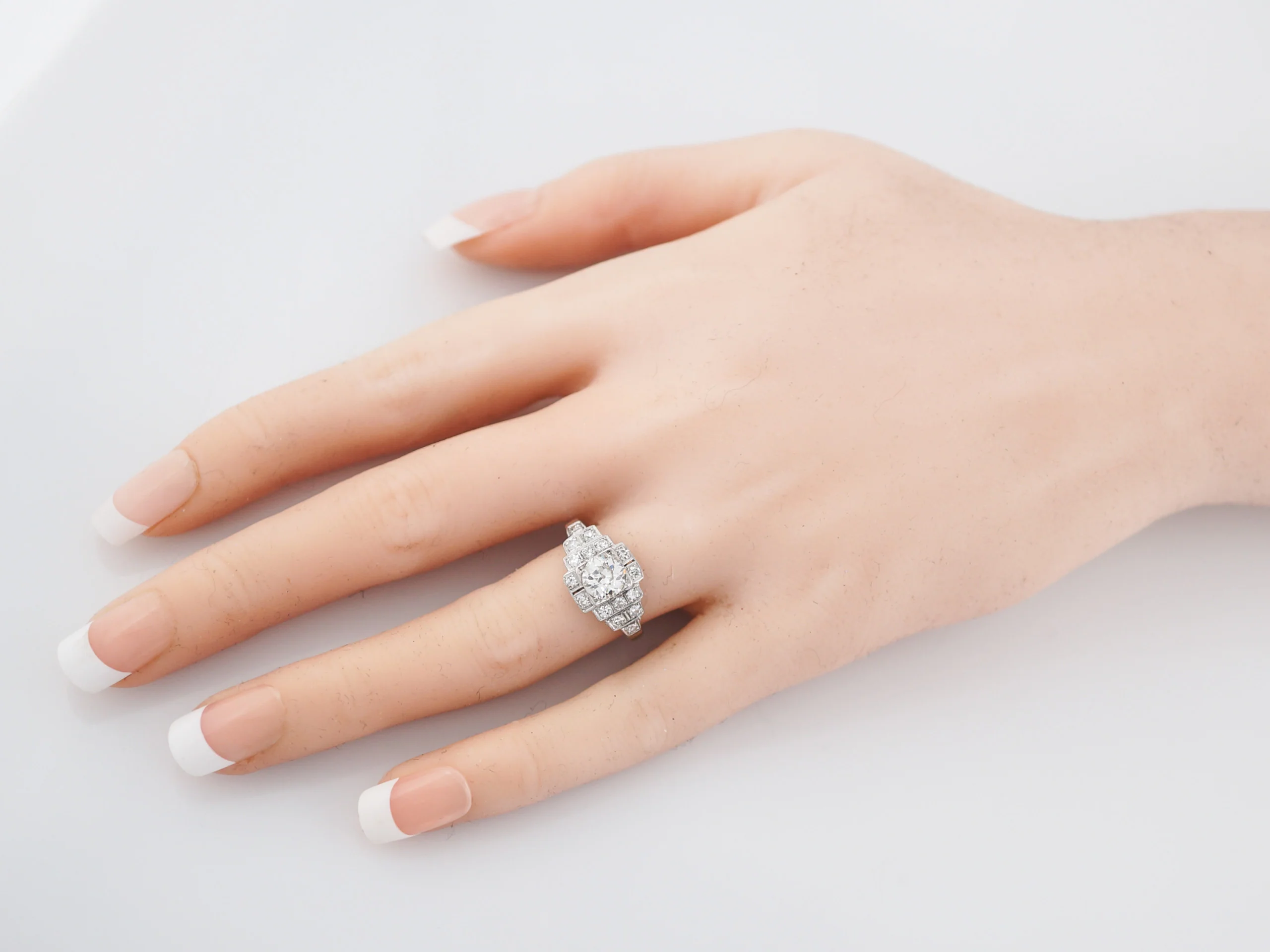 Antique Engagement Ring Art Deco .90 Old European Cut Diamond in Platinum - Image 6
