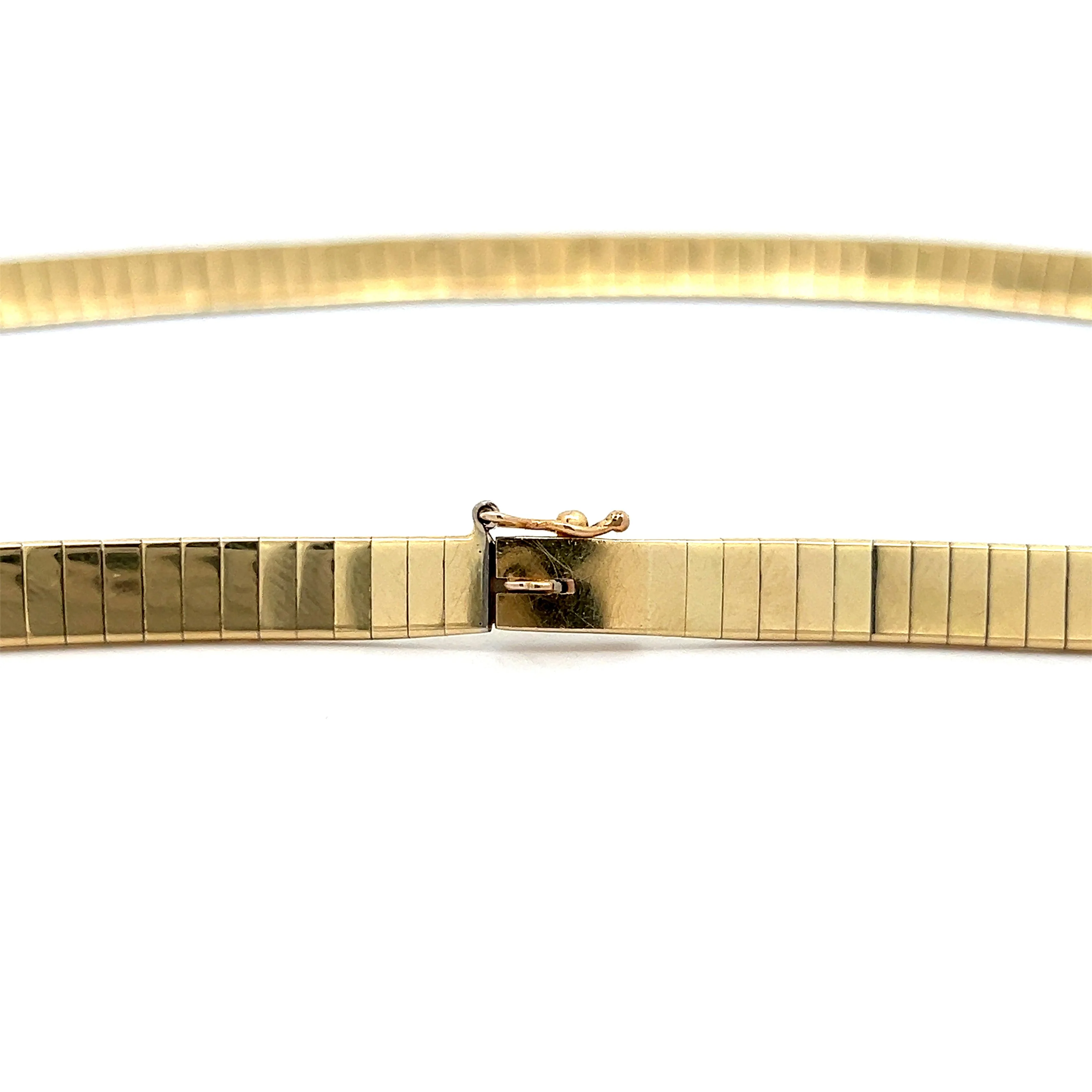 Modern Flexible Omega Necklace in 14k Yellow Gold - Image 5