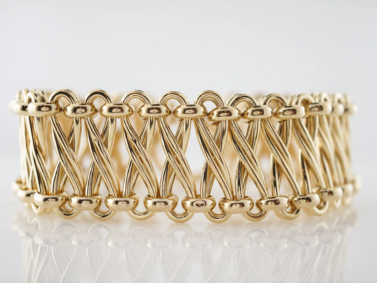 Modern Italian Bracelet in 14k Yellow Gold - Image 2