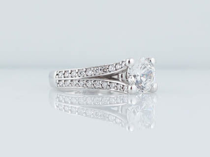 Modern A. Jaffe Split Shank Pave Diamond Ring Mounting MES017 For 1.50 Carat Round in 18K White Gold - Image 3