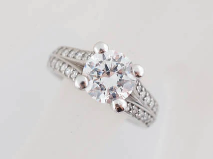 Modern A. Jaffe Split Shank Pave Diamond Ring Mounting MES017 For 1.50 Carat Round in 18K White Gold - Image 8