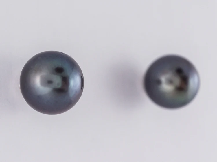 Modern Pearl Earrings in 14k White Gold - Image 2