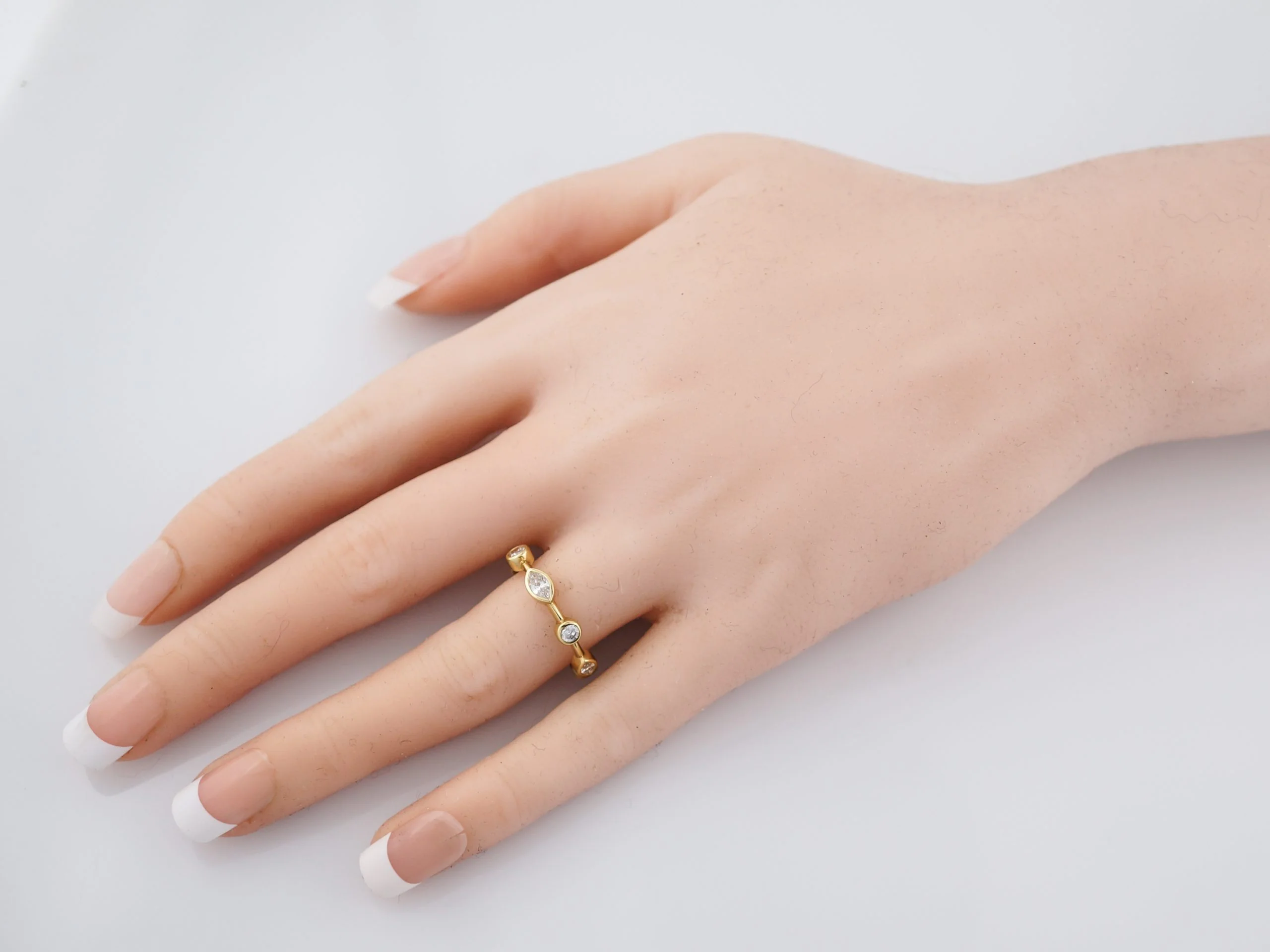 Modern Right Hand Ring 1.20 Marquis & Round Brilliant Cut Diamonds in 18k Yellow Gold - Image 5