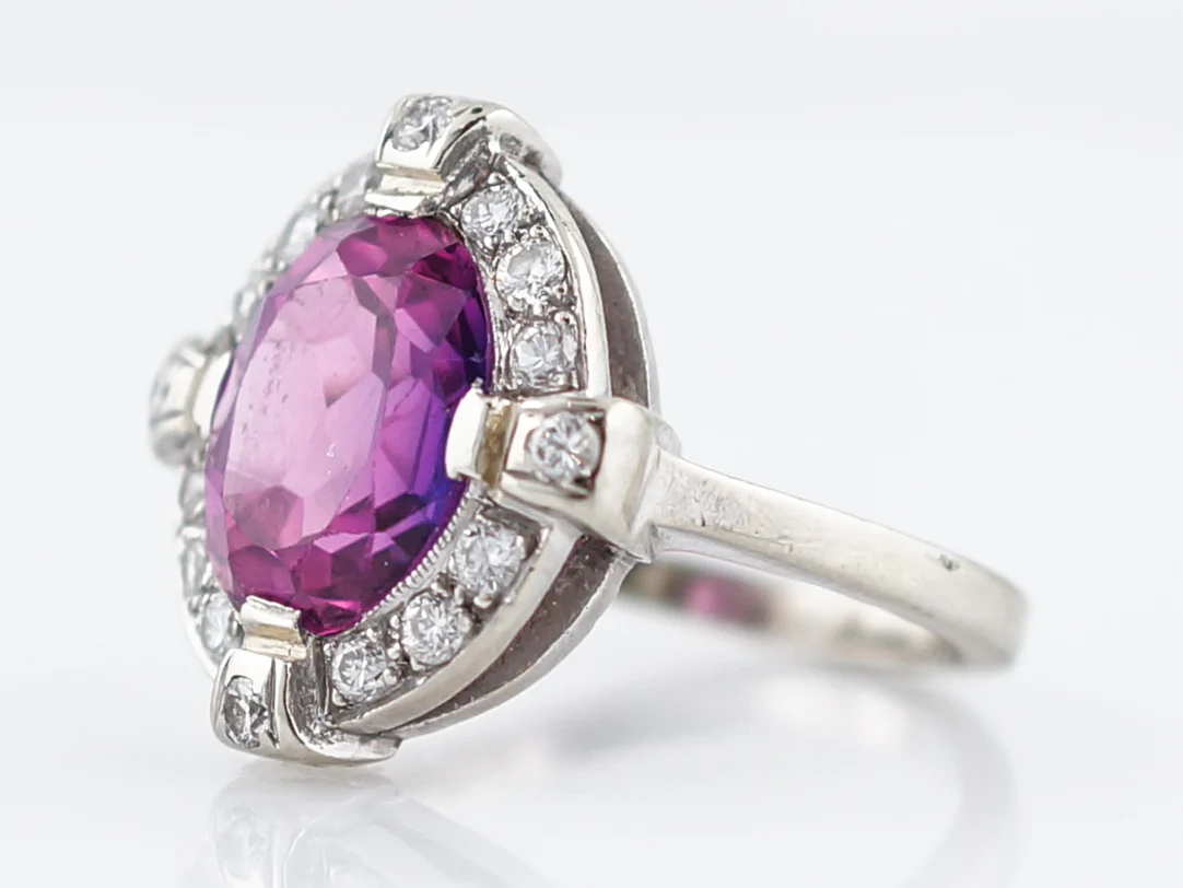 Modern Right Hand Ring 3.00 Oval Cut Pink Amethyst & .25 Round Brilliant Cut Diamonds in 14k White Gold - Image 4