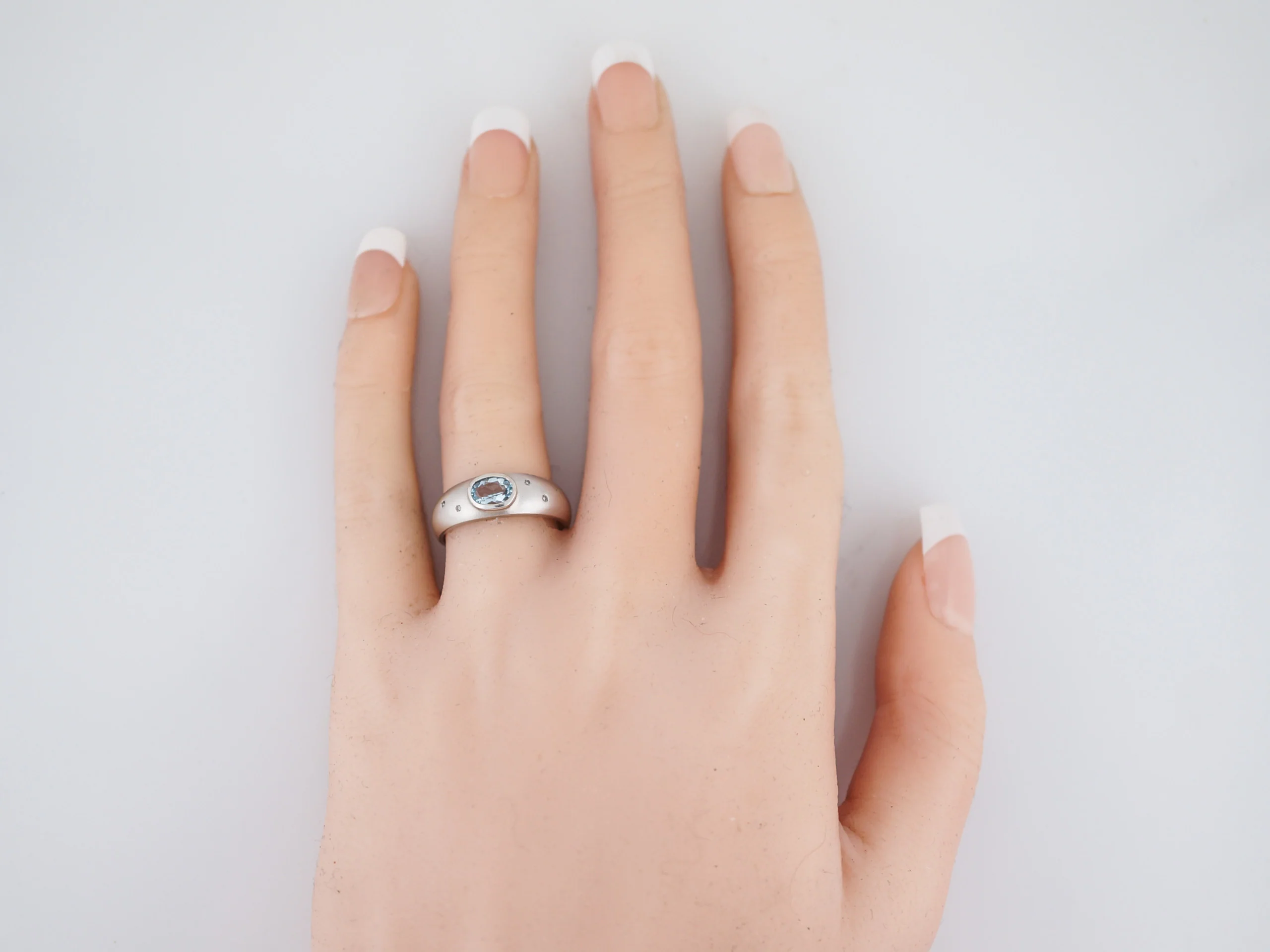 Modern Right Hand Ring .35 Oval Cut Aquamarine in 14k White Gold - Image 6