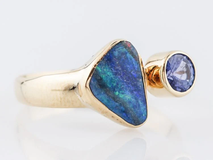 Modern Right Hand Ring .75 Black Opal Doublet & .67 Round Brilliant Cut Purple Sapphire in 18k Yellow Gold - Image 2