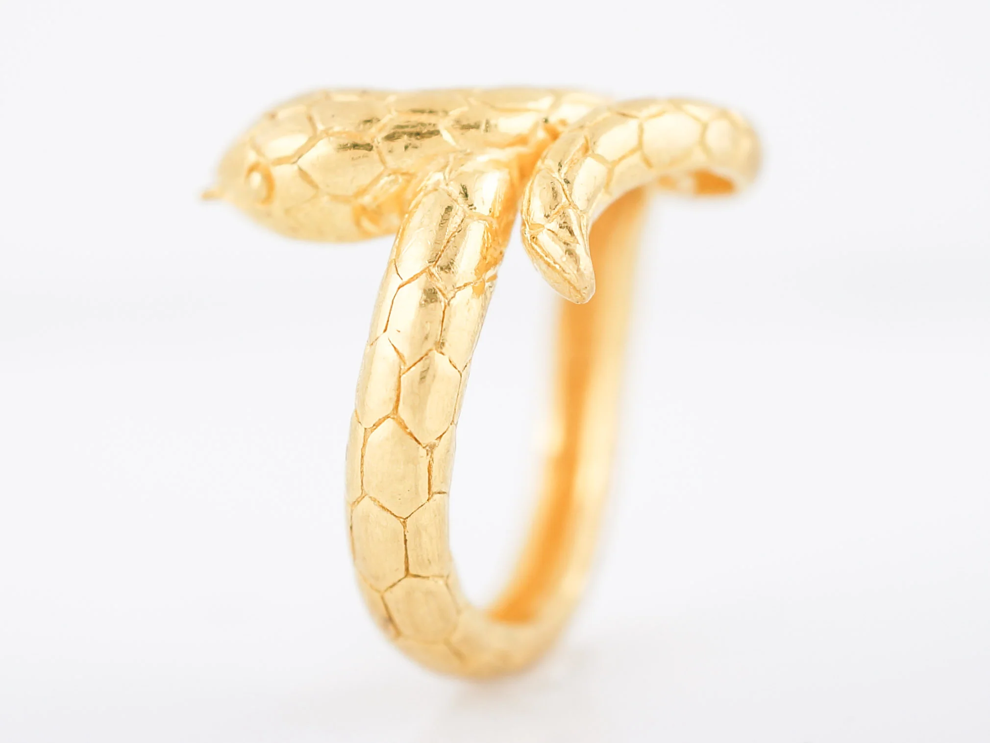 Modern Snake Ring in 24k Yellow Gold - Image 5