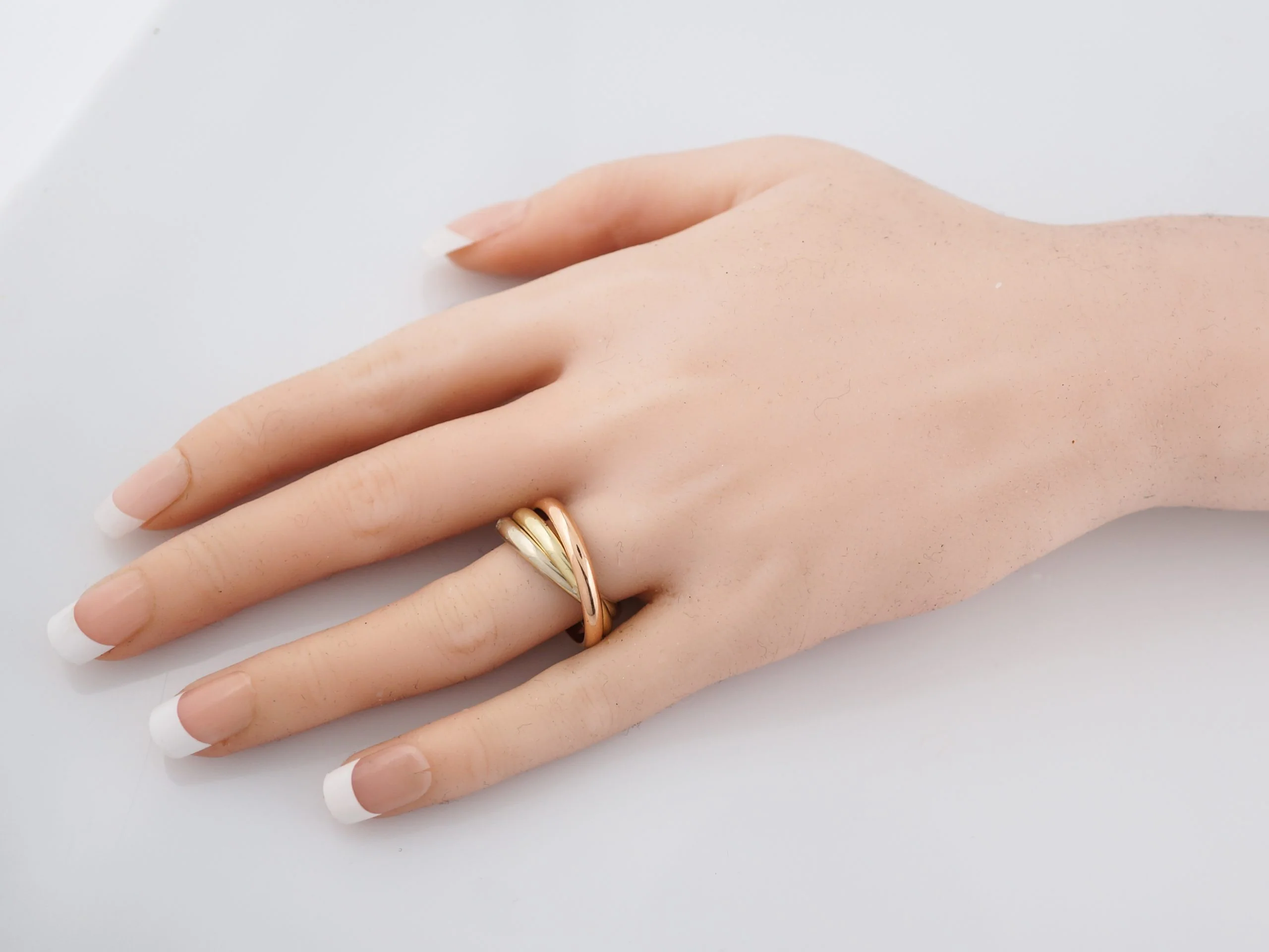 Modern Trinity Roll Ring in 14k Yellow, White & Rose Gold - Image 6