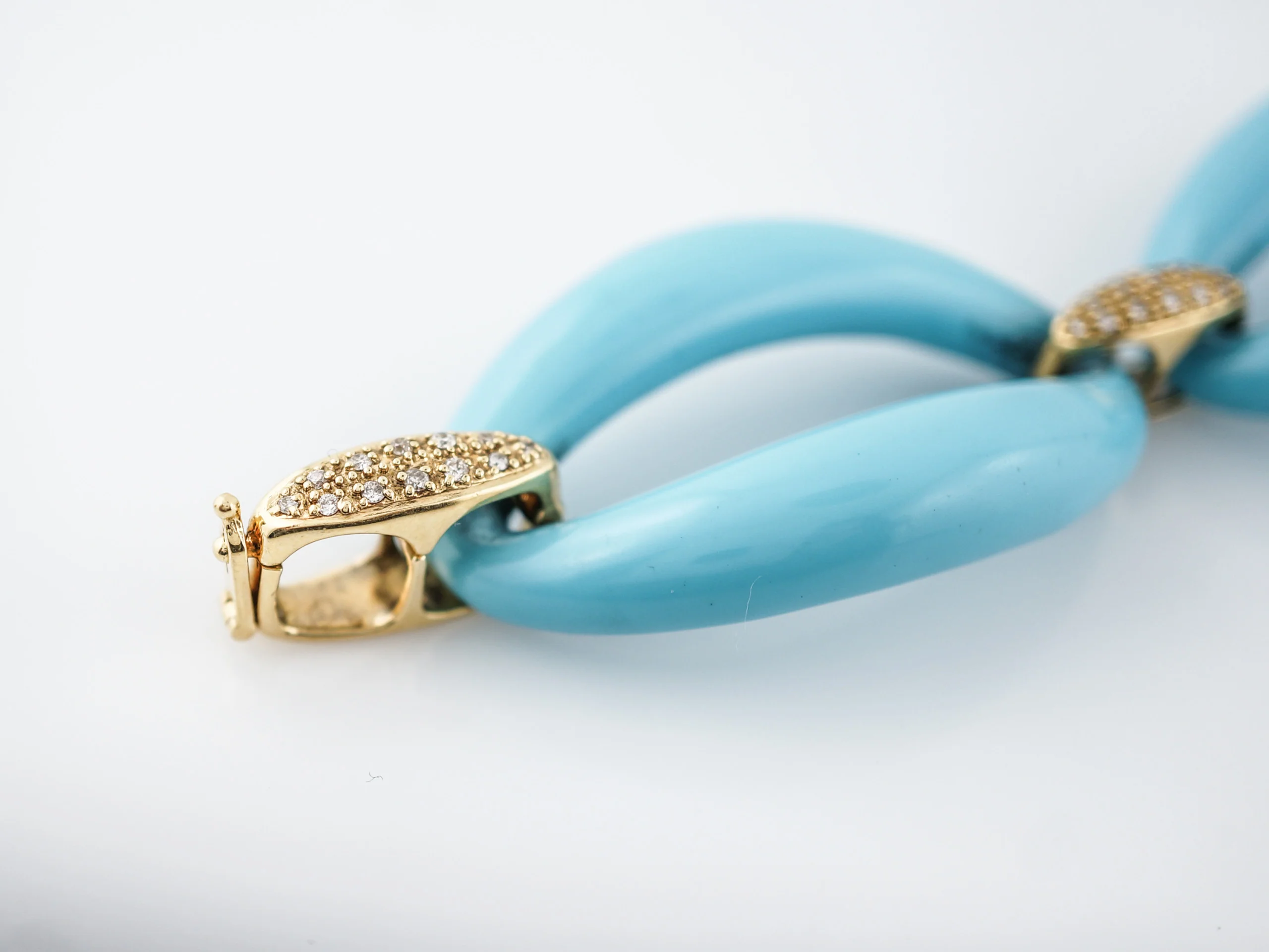 Modern Turquoise Bracelet .48 Round Brilliant Cut Diamonds in 18k Yellow Gold - Image 5