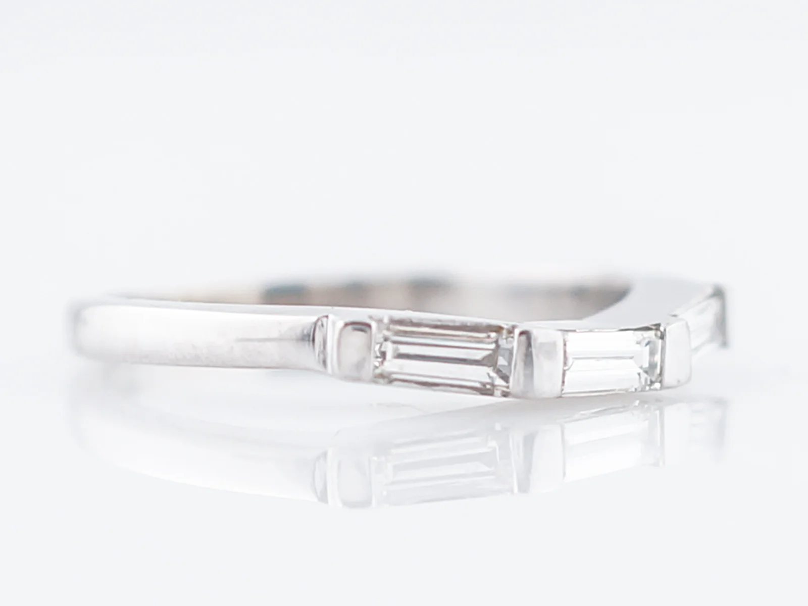 Wedding Band Modern .21 Baguette Cut Diamonds in Platinum - Image 3
