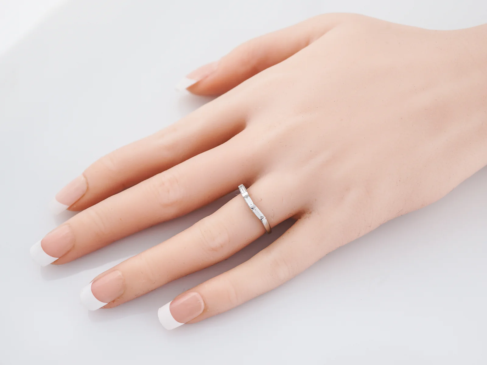 Wedding Band Modern .21 Baguette Cut Diamonds in Platinum - Image 8
