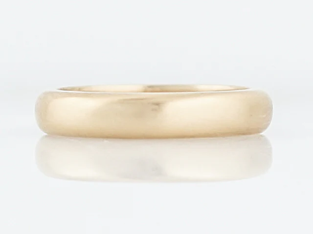 Modern Wedding Band Tiffany & Co in 14k Yellow Gold