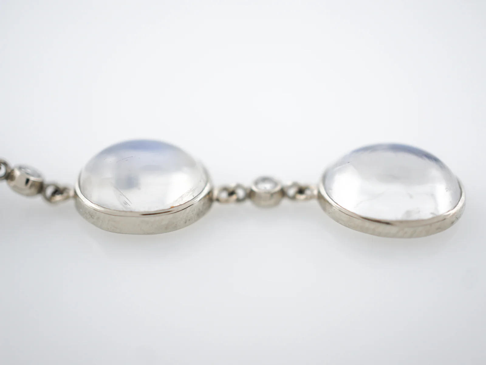 Modern Custom Moonstone and Diamond Dangle Earrings in 18 kt White Gold - Image 4