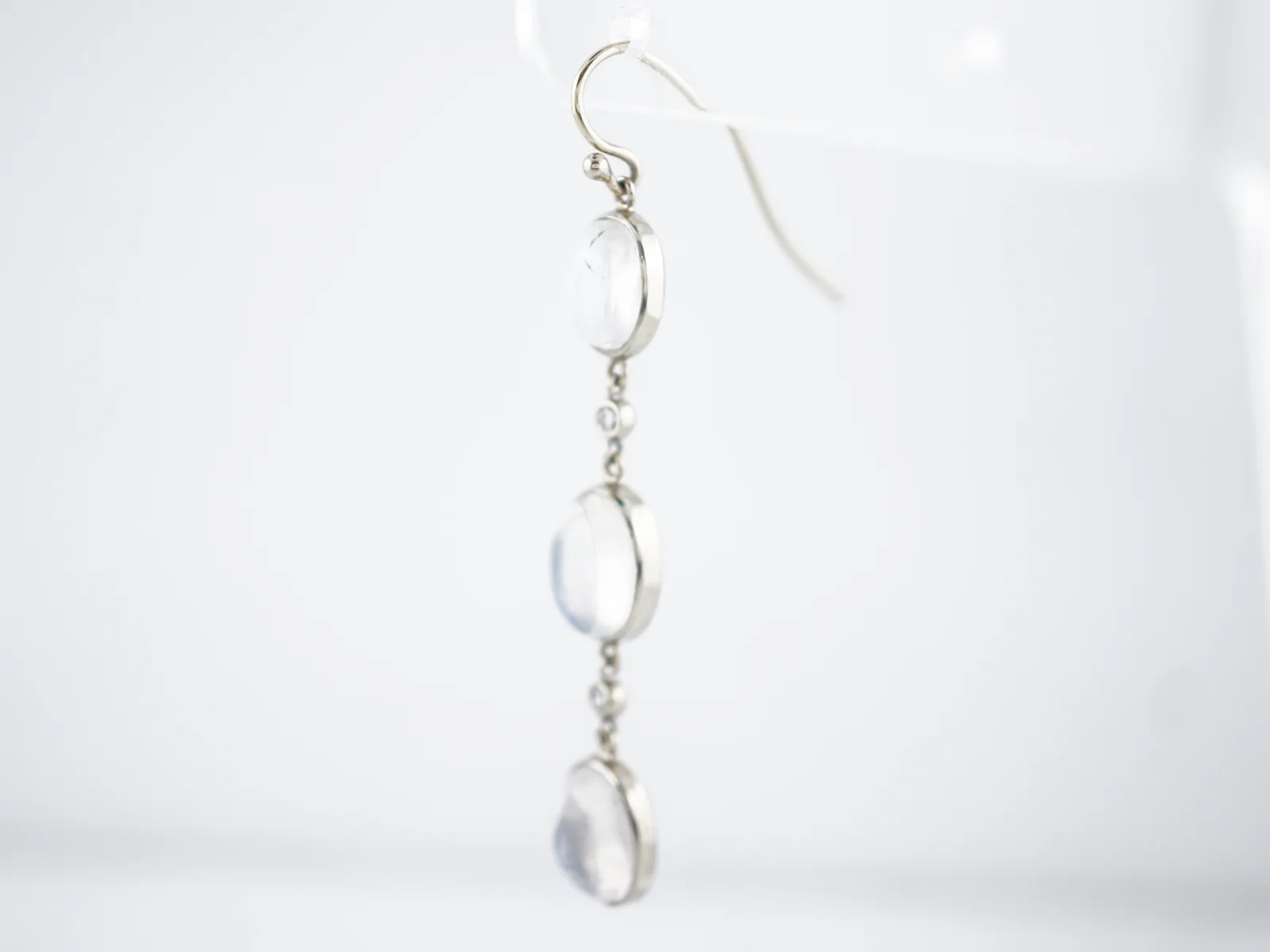 Modern Custom Moonstone and Diamond Dangle Earrings in 18 kt White Gold - Image 5