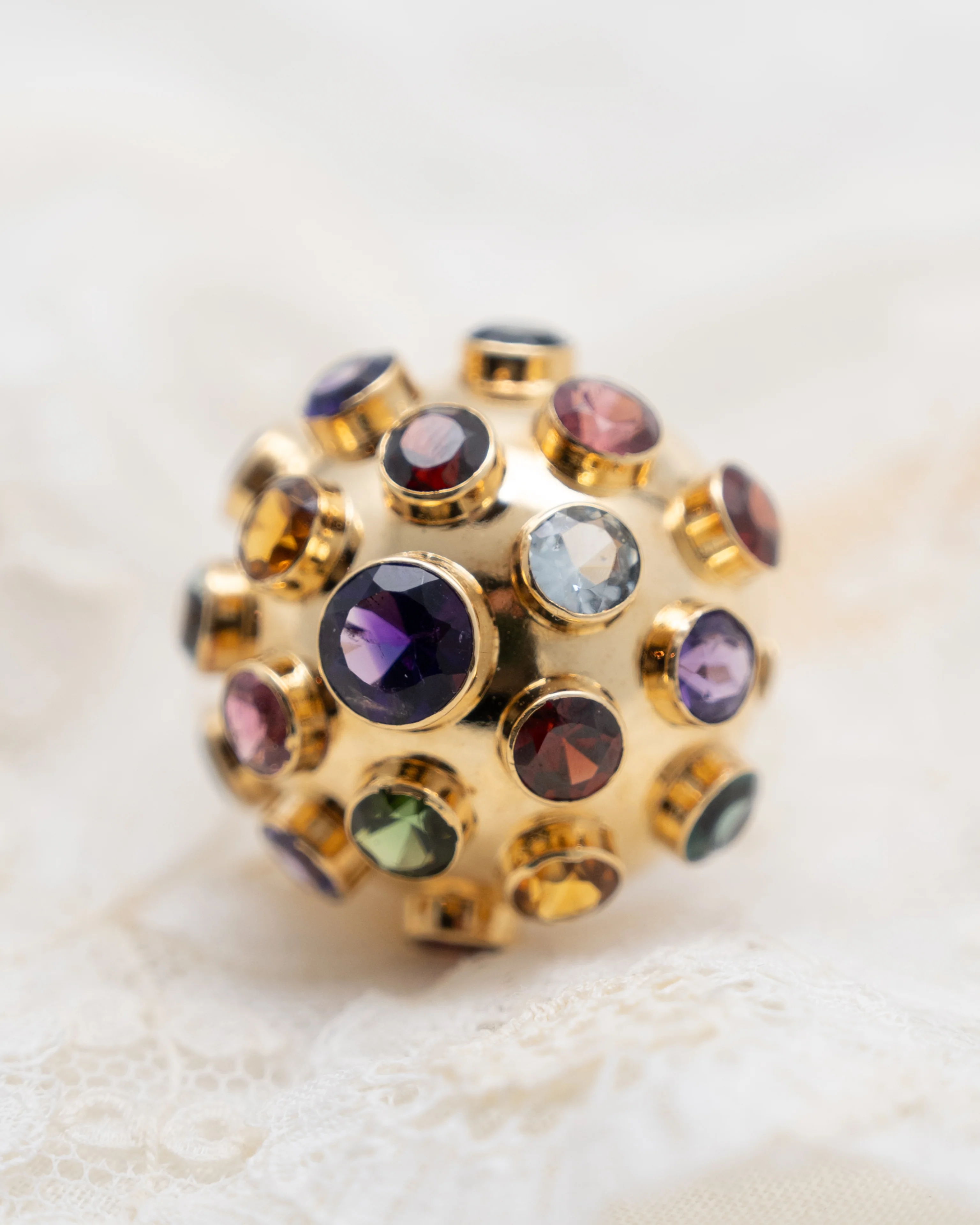 Multi-Gemstone Vintage Sputnik Ring in 18k Yellow Gold - Image 6