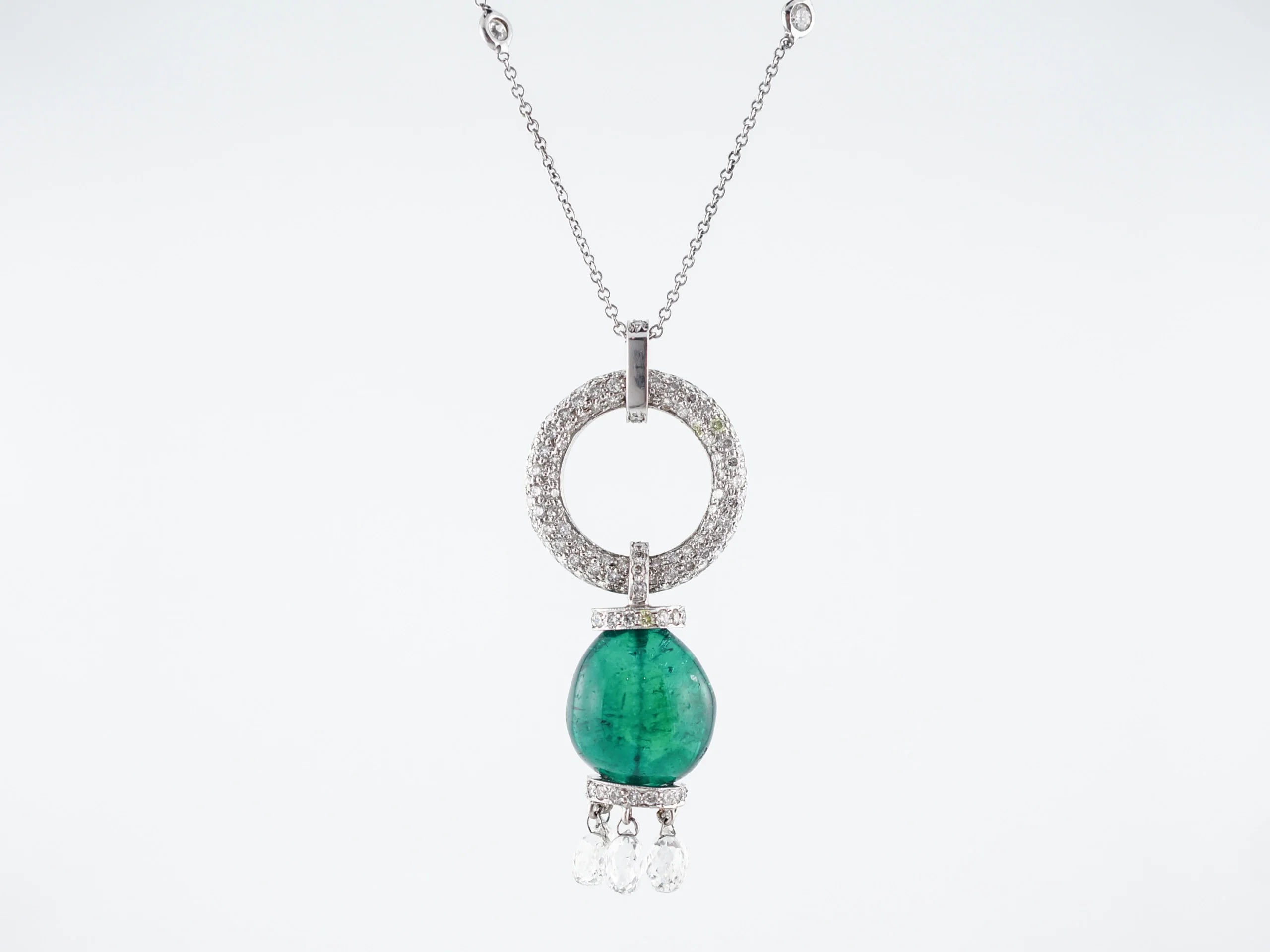 ***RTV***Necklace Modern 17.04 Emerald & 6.52 Round Brilliant Cut Diamonds in 18K White Gold - Image 2