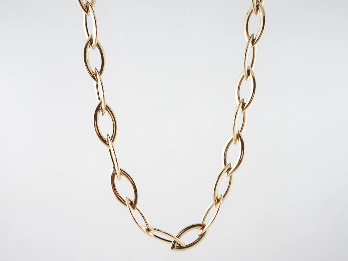 Necklace Modern Chain in 14k Yellow Gold