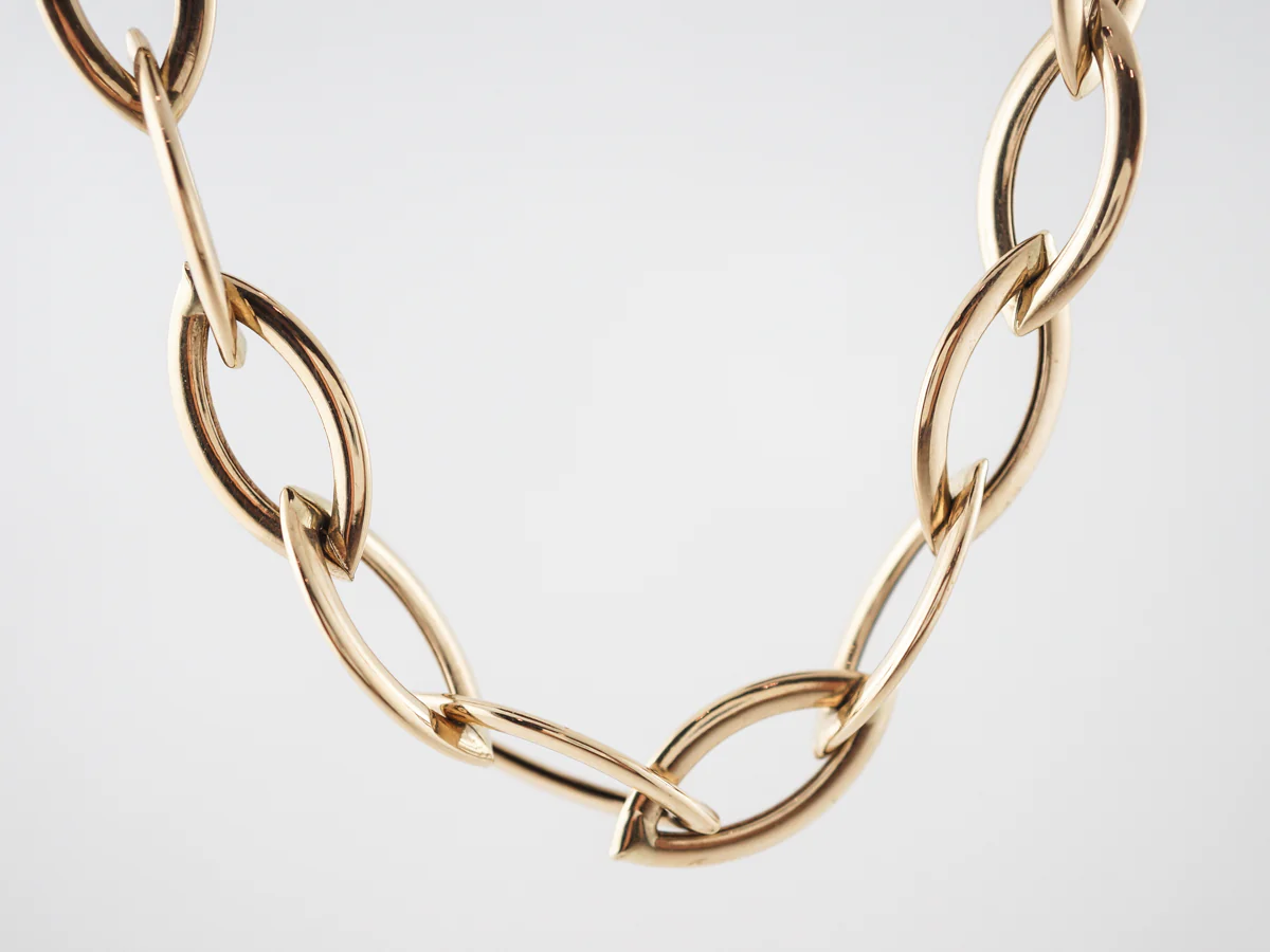 Necklace Modern Chain in 14k Yellow Gold - Image 2