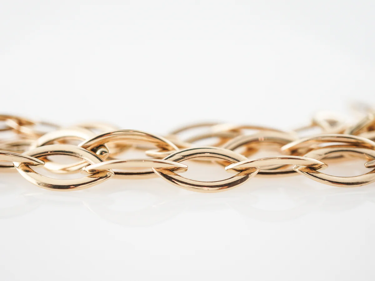 Necklace Modern Chain in 14k Yellow Gold - Image 4