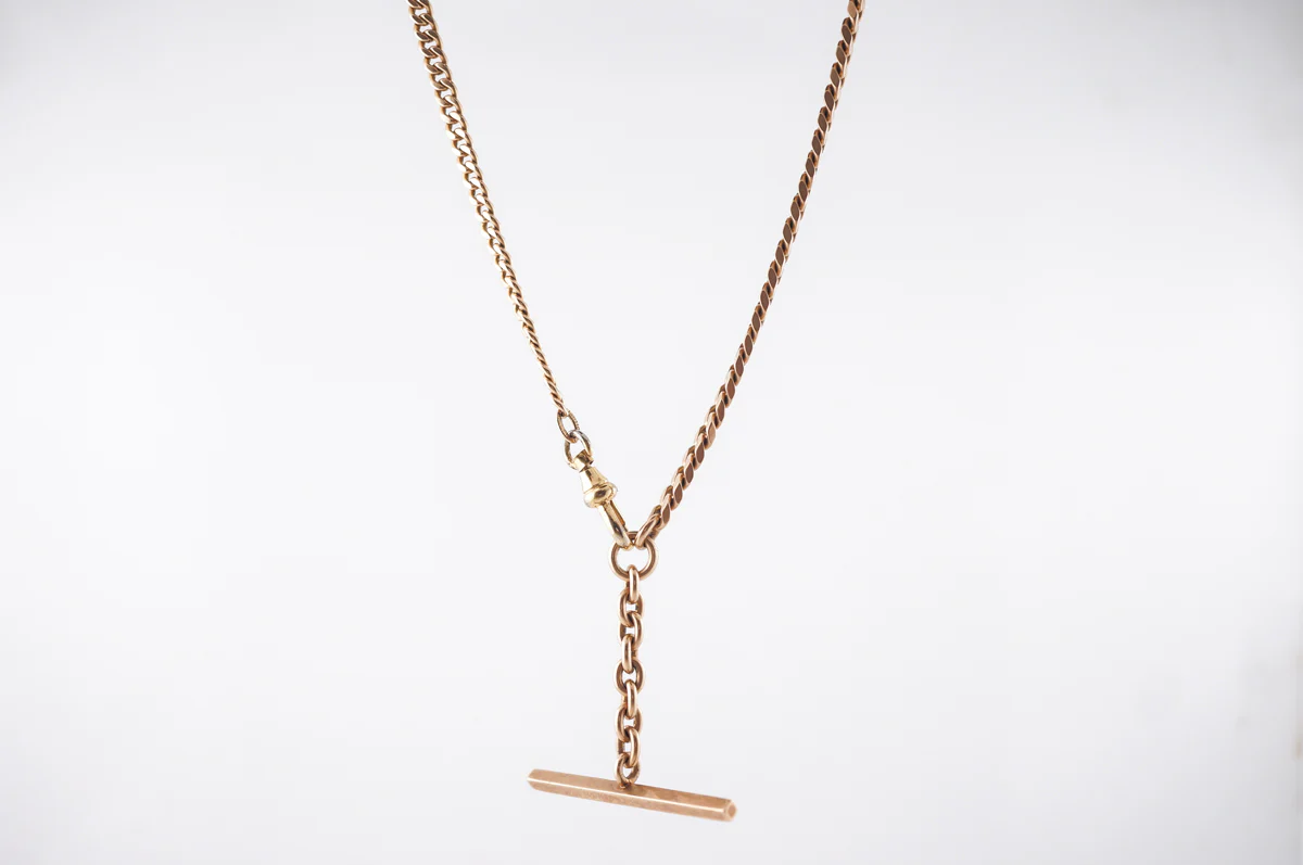 Necklace Modern in 14k Yellow Gold