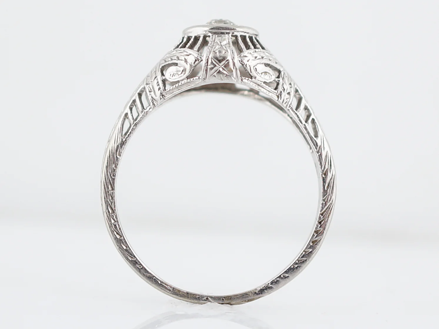 Old Mine Cut Diamond Ring Art Deco Filigree in 18k - Image 6