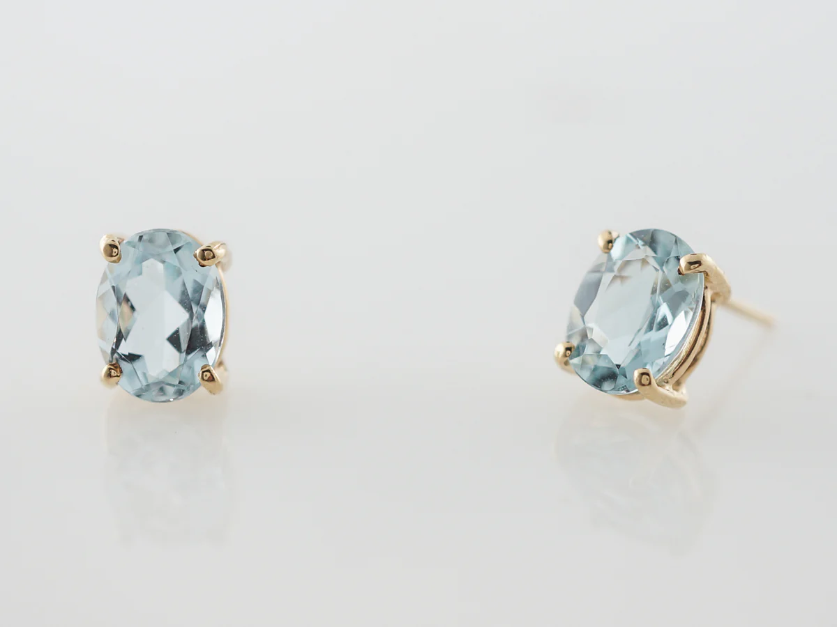 Oval Aquamarine Stud Earrings in 14k Yellow Gold - Image 4