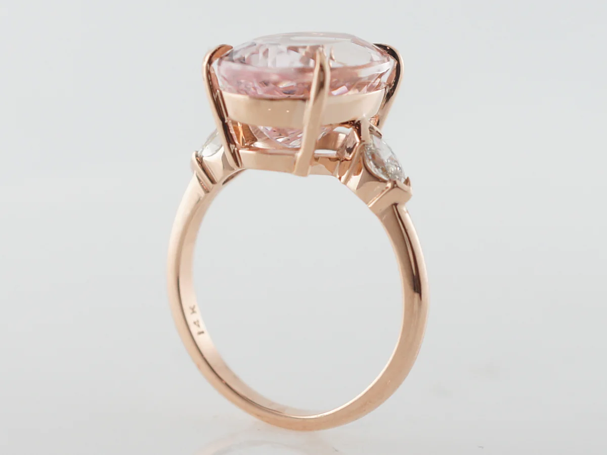 Oval Cut Morganite Cocktail Ring in Rose Gold - Image 5