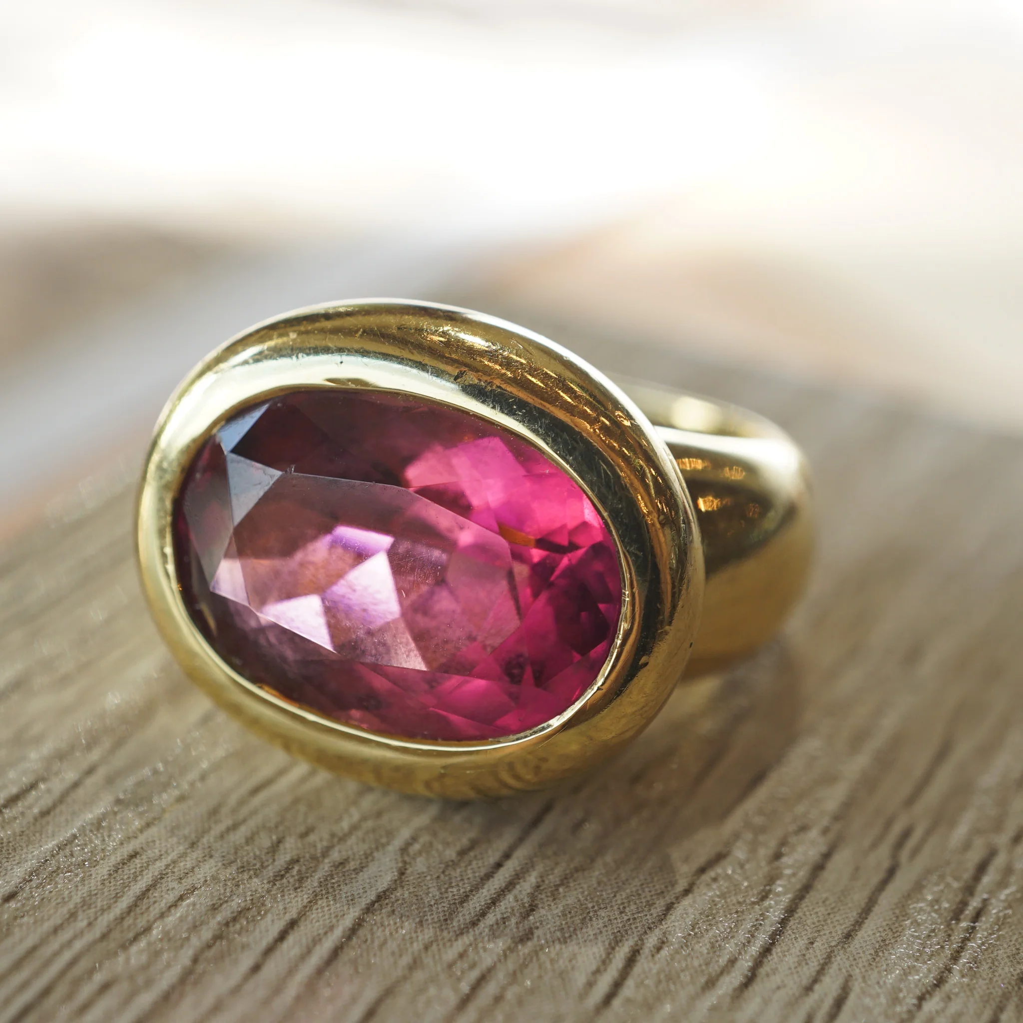 Oval Cut Pink Tourmaline Cocktail Ring in 18k Yellow Gold - Image 6