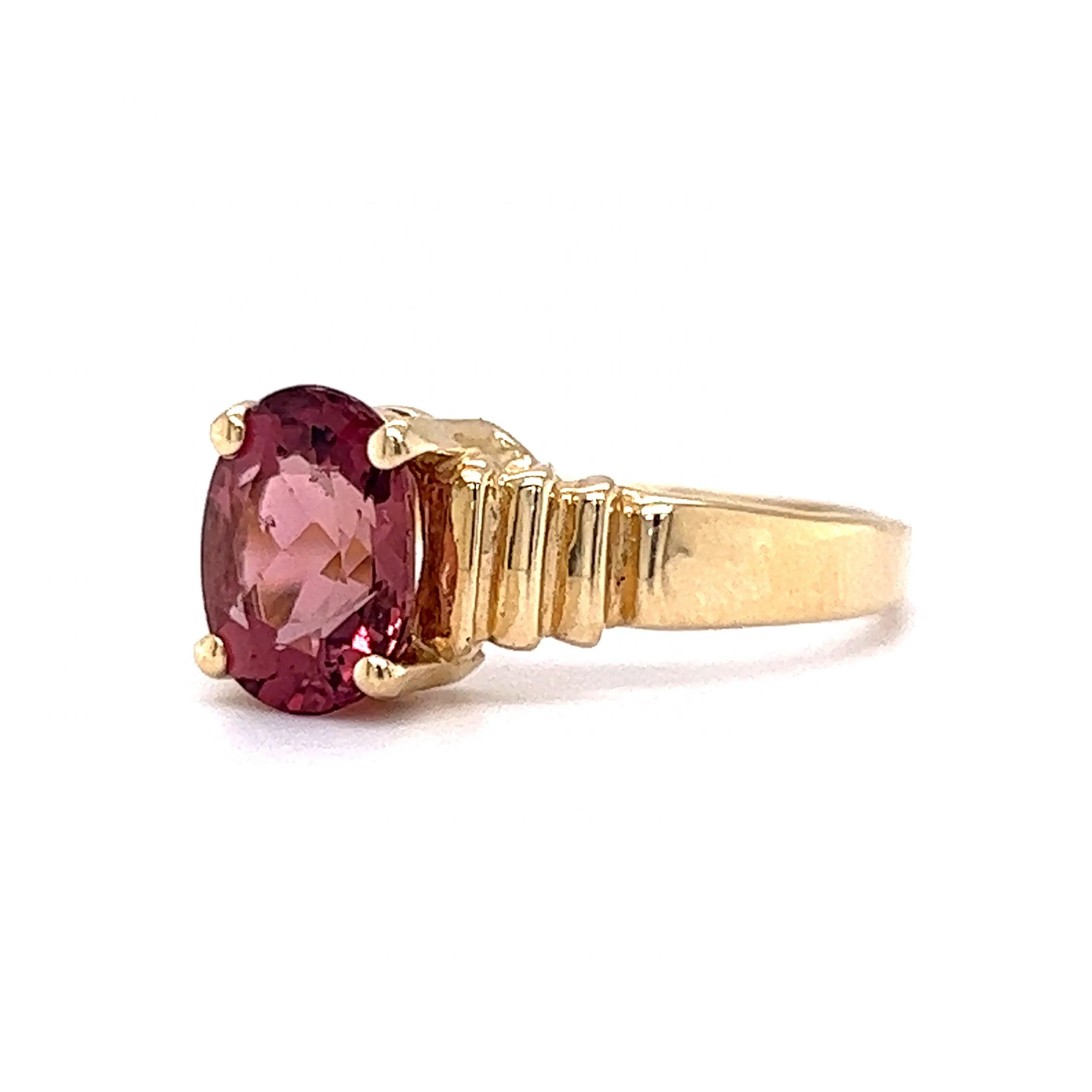 Oval Cut Pink Tourmaline Ring in 14k Yellow Gold - Image 2
