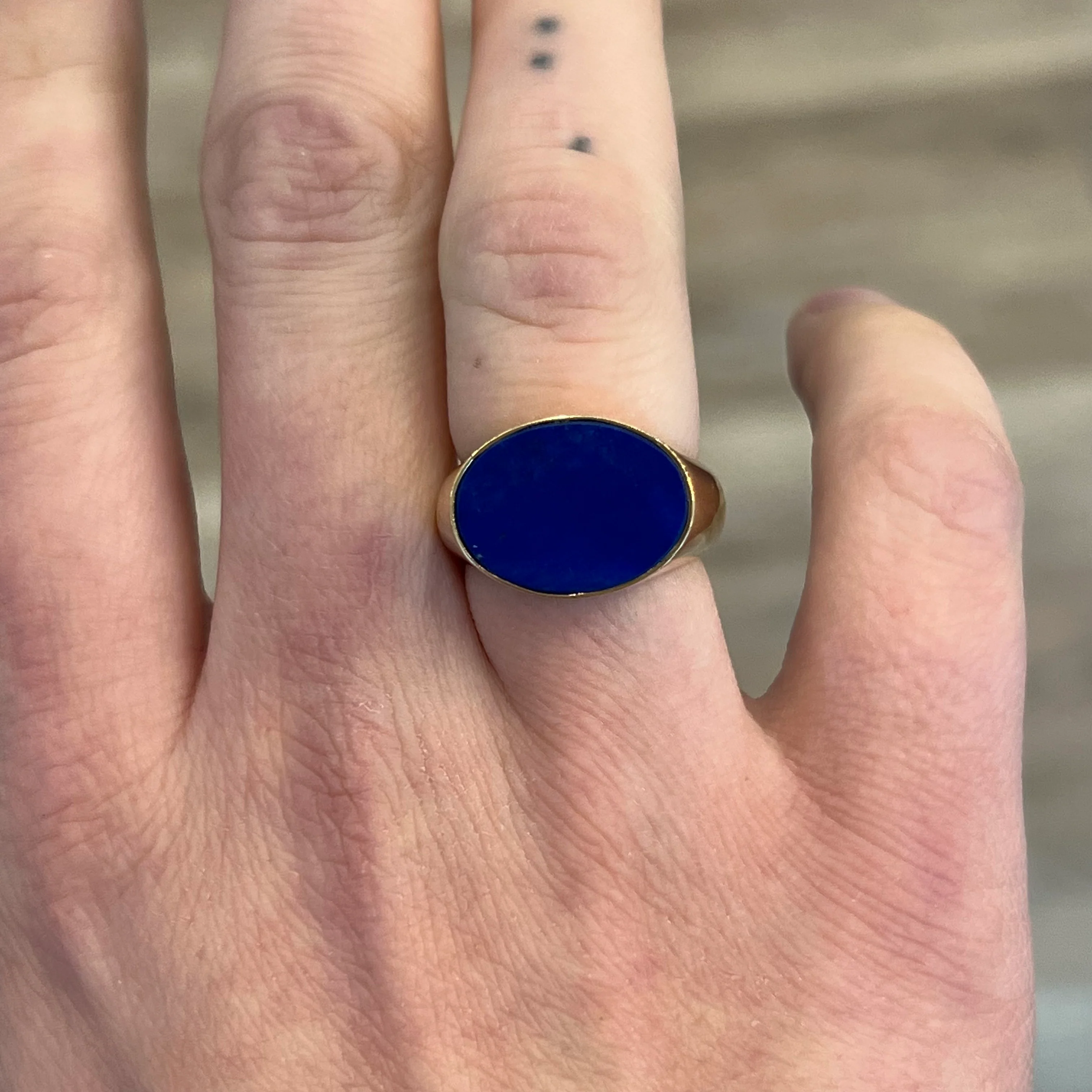 Oval Lapis Lazuli Signet Ring in 14k Yellow Gold - Image 6