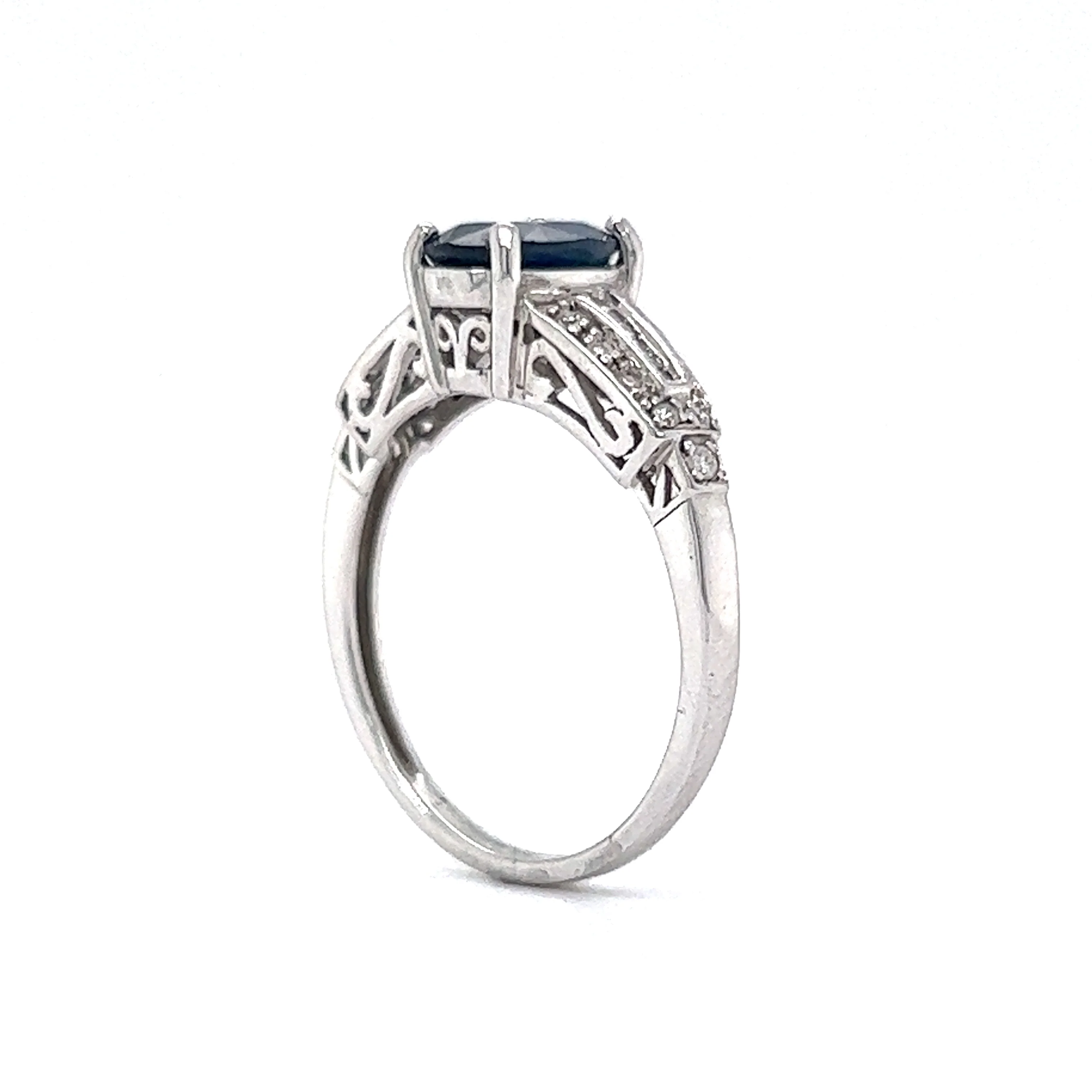 1.29 Oval Sapphire Engagement Ring w/ Diamonds in White Gold - Image 5