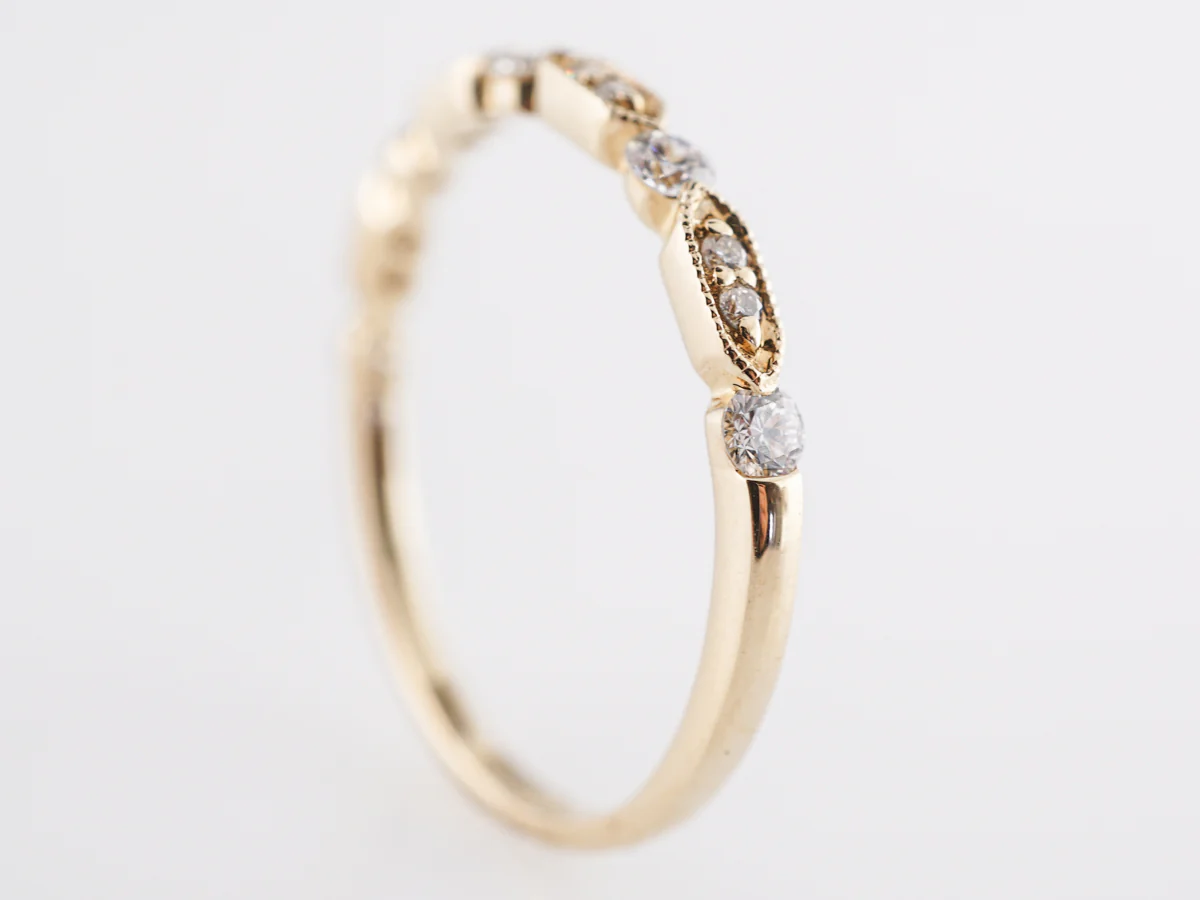 Oval Station Diamond Wedding Band 14k Yellow Gold - Image 5