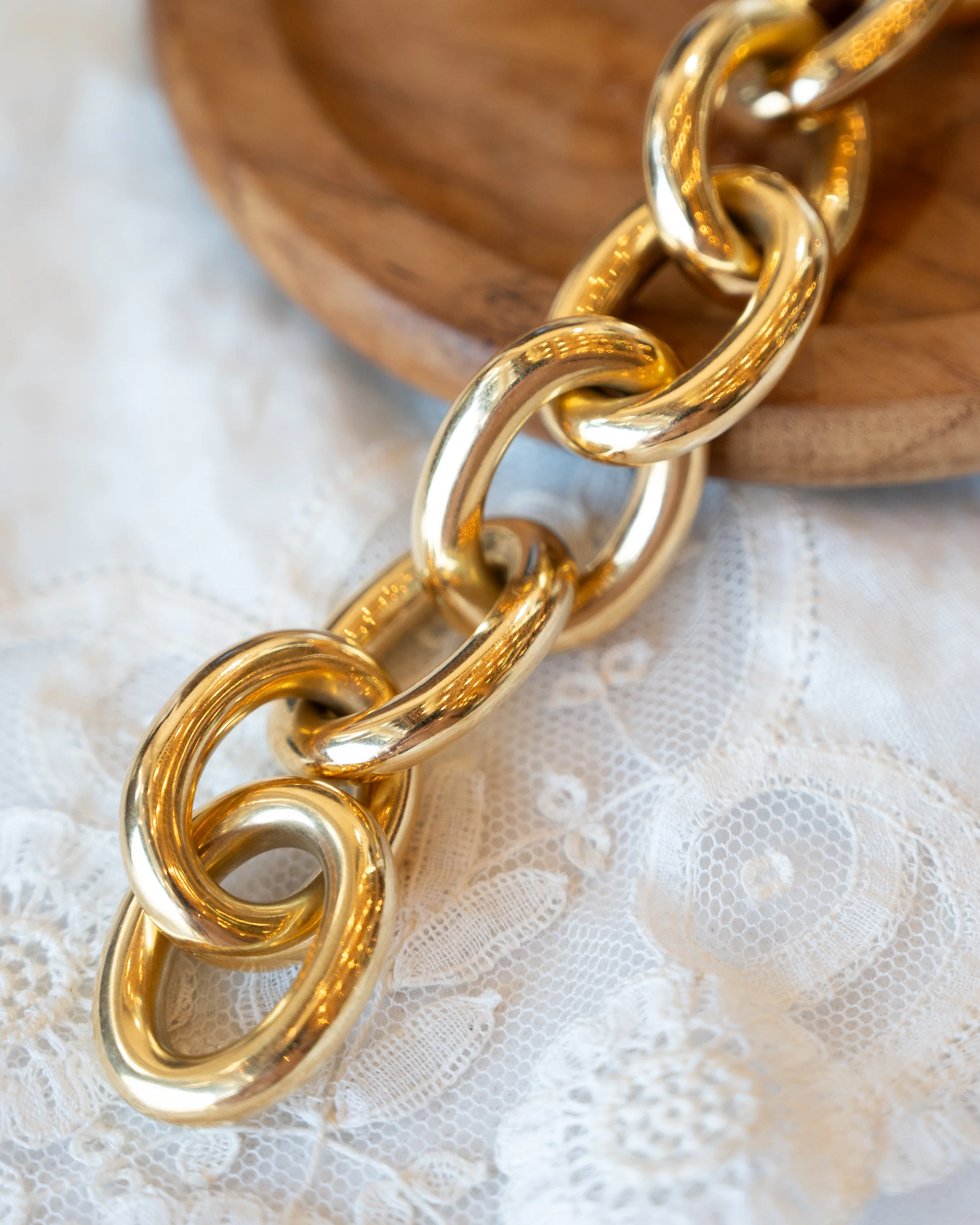 Oversized Link Statement Bracelet 18k Yellow Gold - Image 7