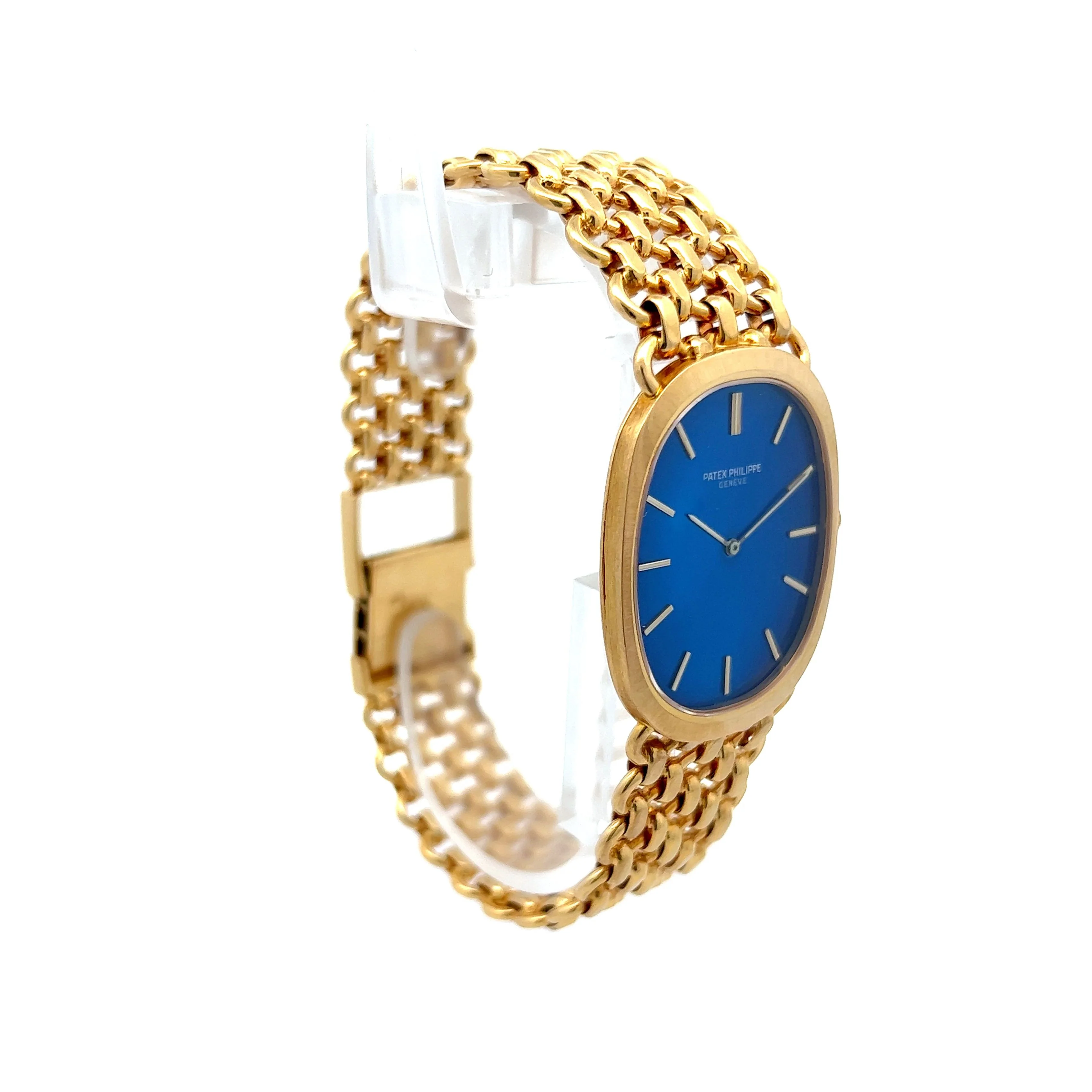 Patek Philippe Ellipse Blue Dial 3577 in 18k Yellow Gold - Image 3