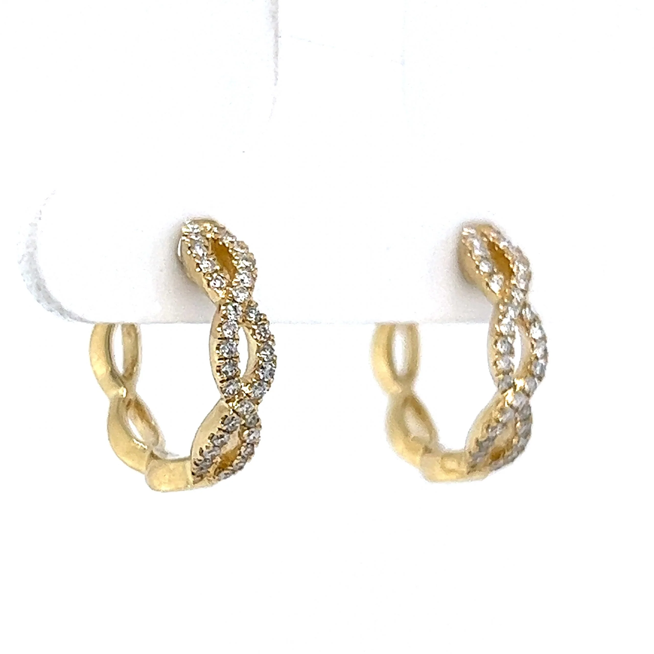 Pave Diamond Twist Hoop Earrings in 14k Yellow Gold - Image 3