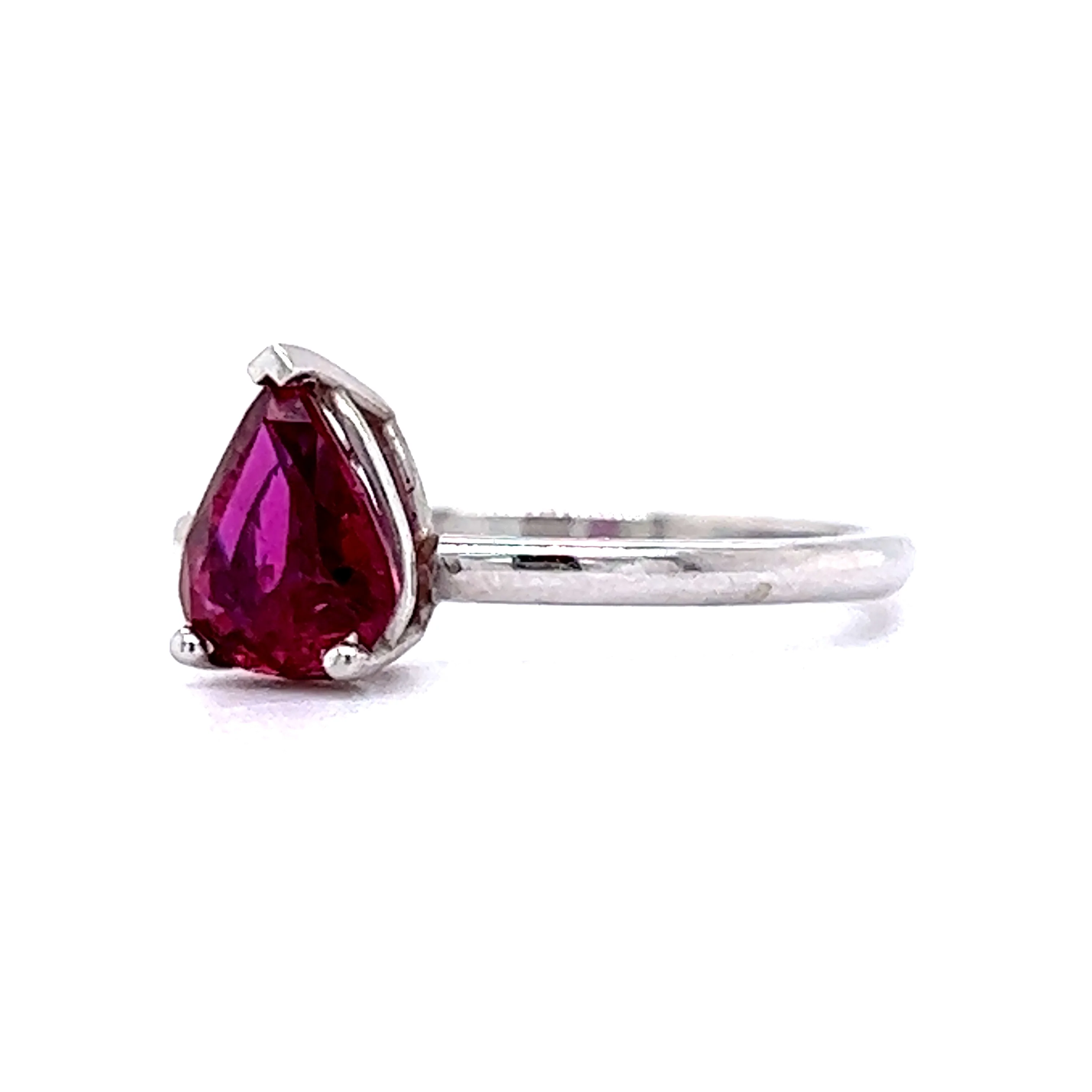 Pear Cut Ruby Engagement Ring in White Gold - Image 2